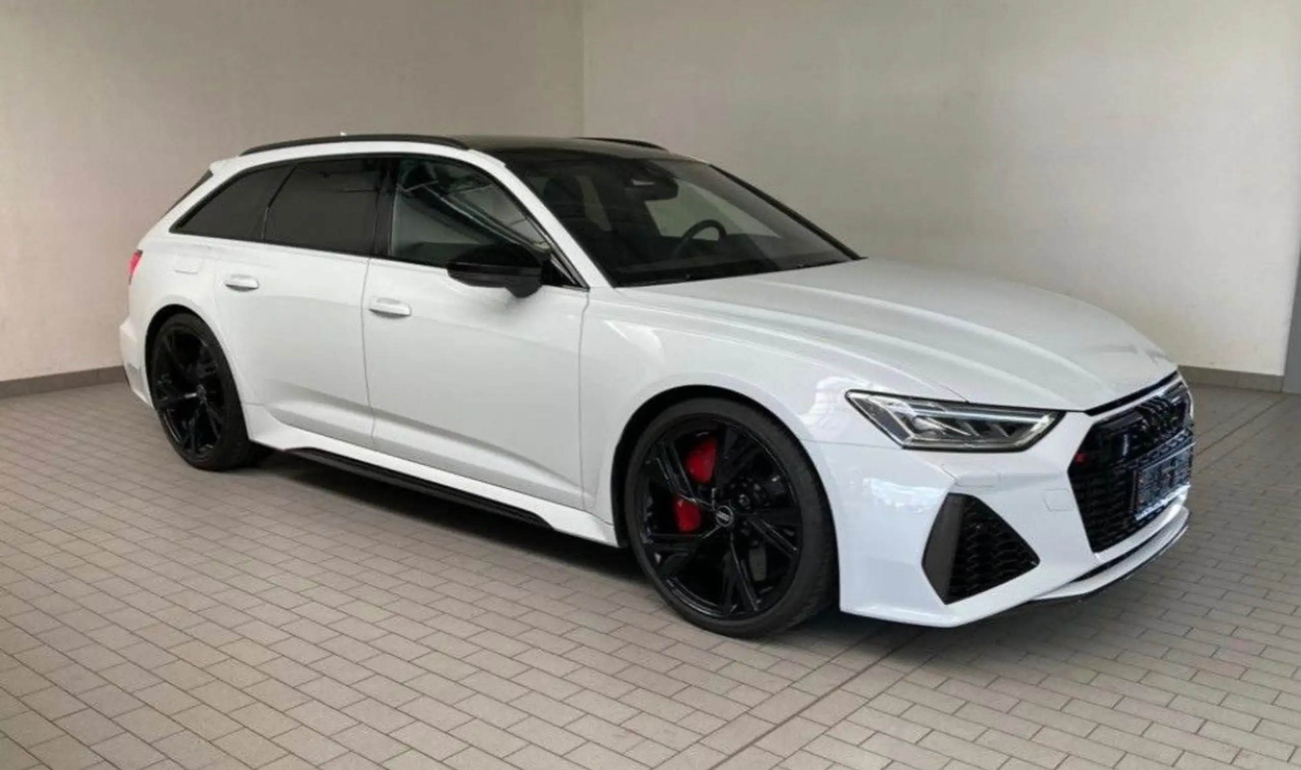 Audi - RS6