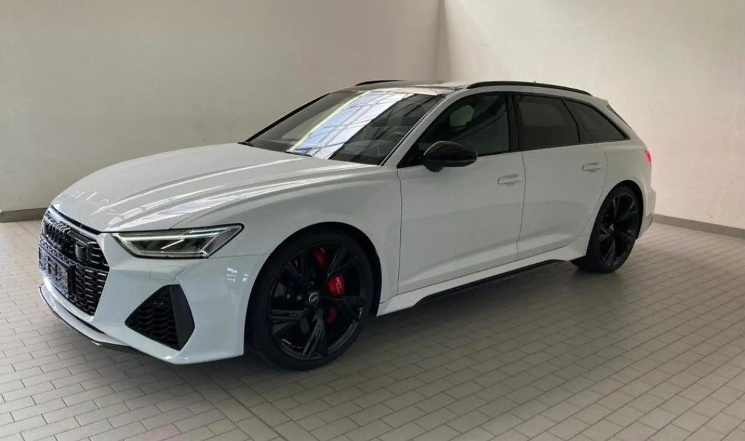 Audi - RS6