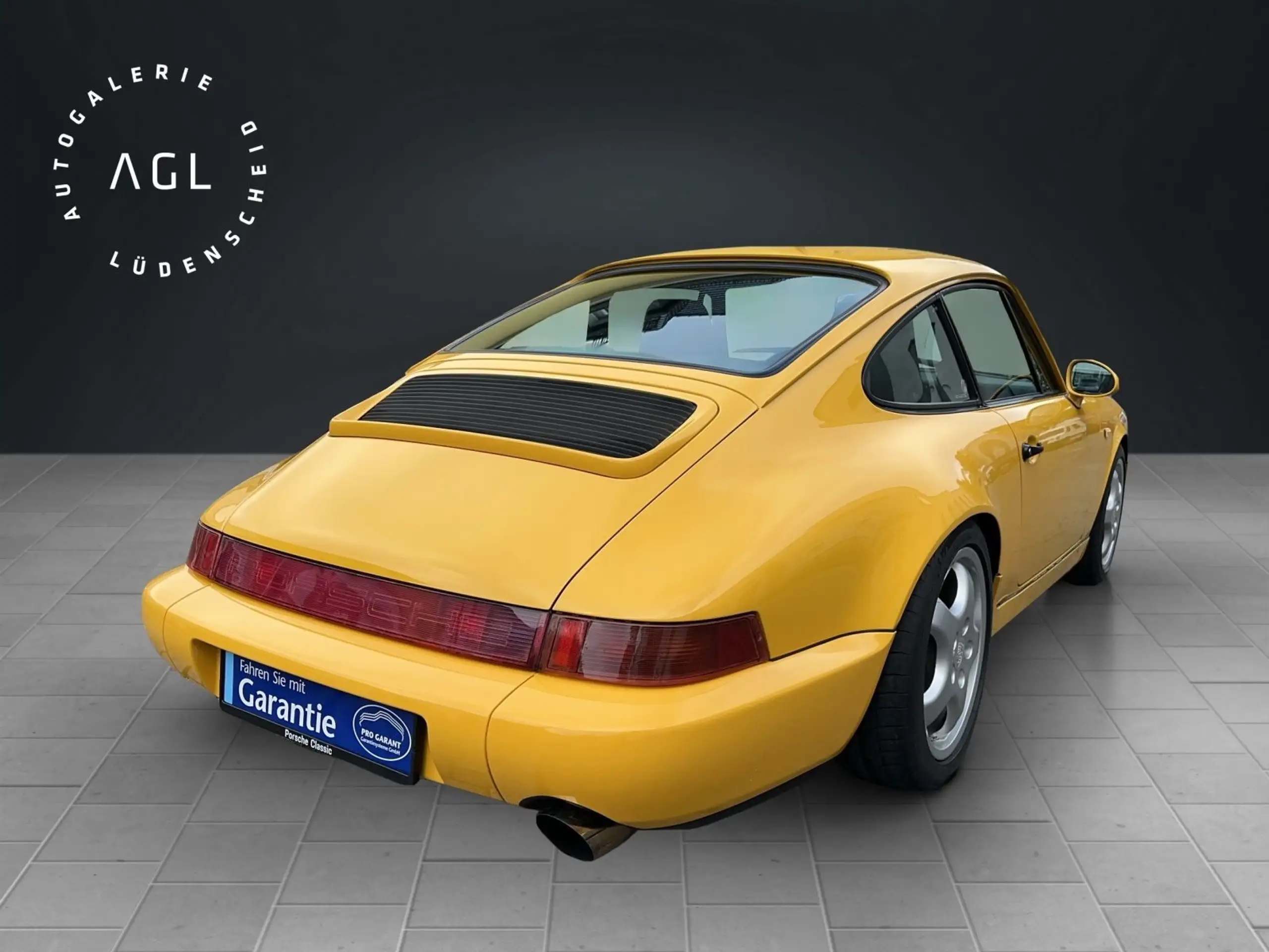 Porsche - 964