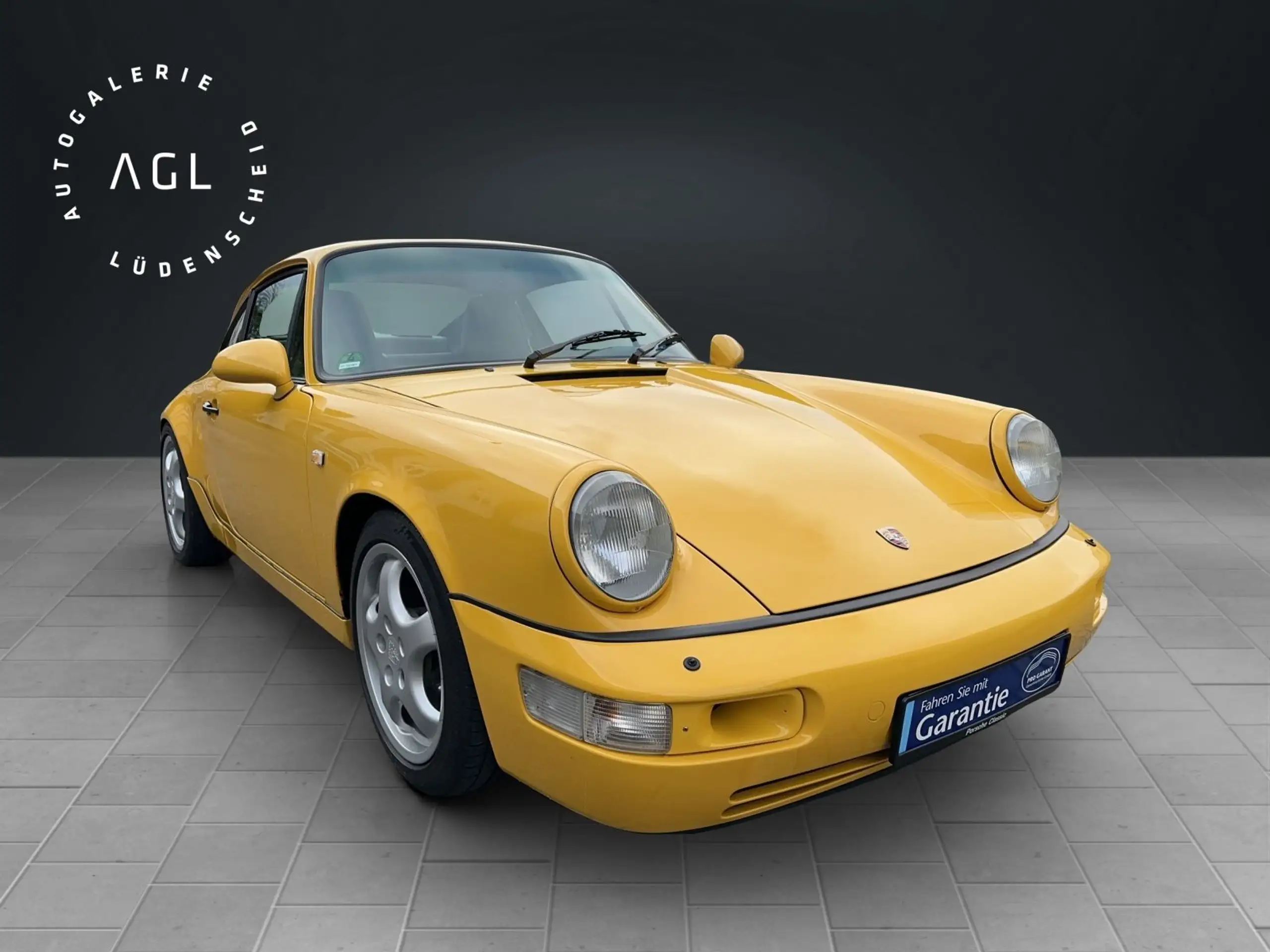 Porsche - 964