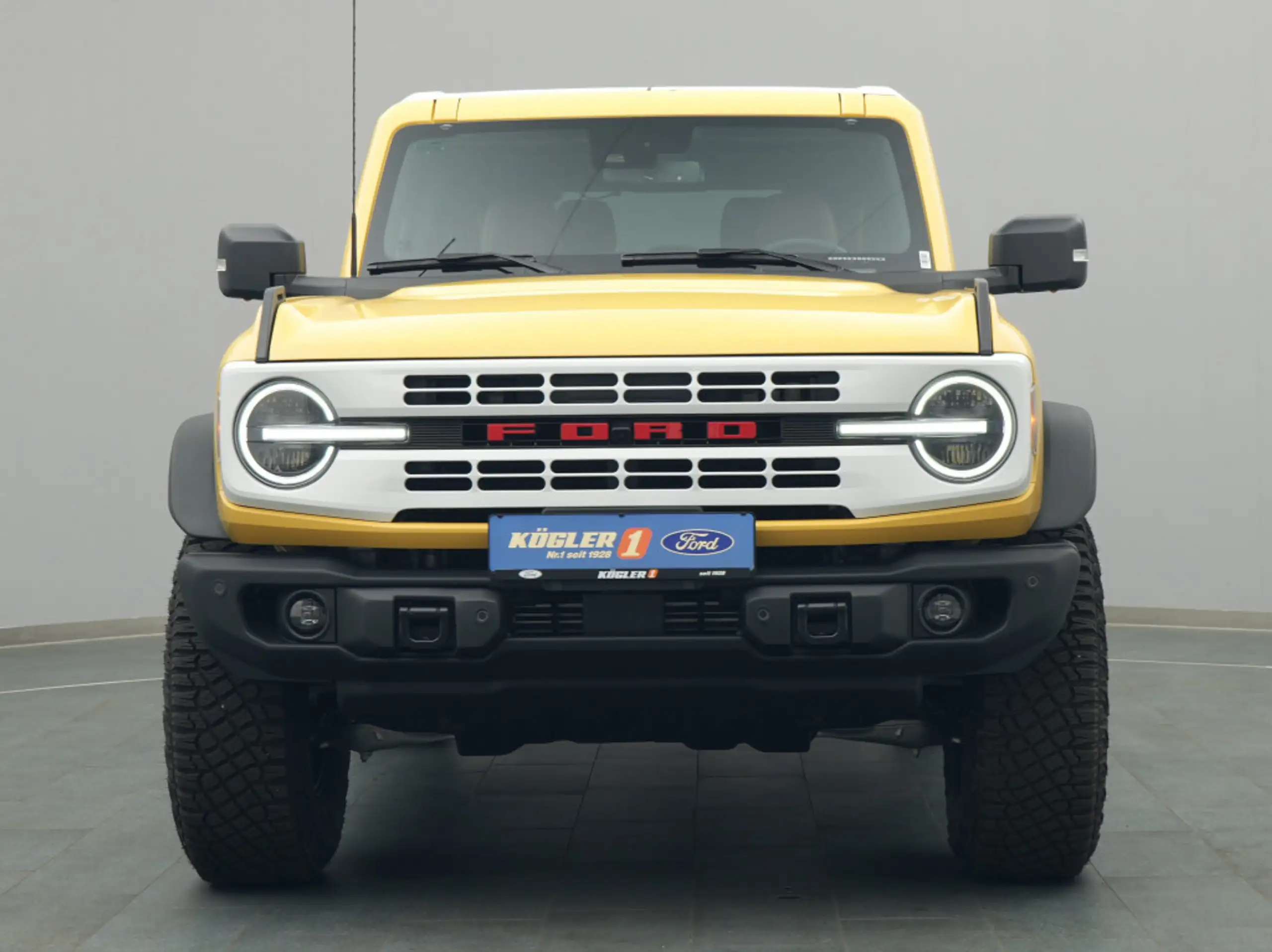 Ford - Bronco