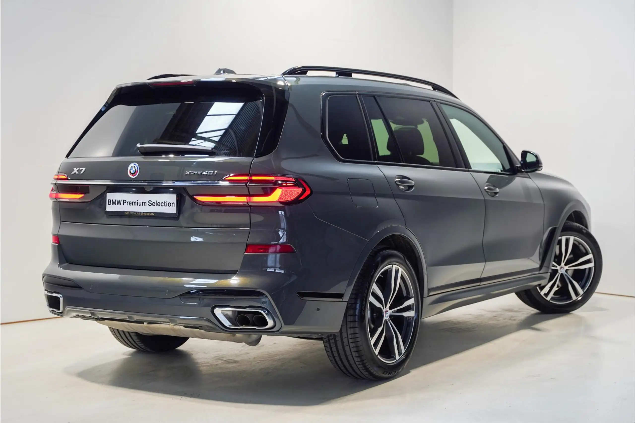 BMW - X7