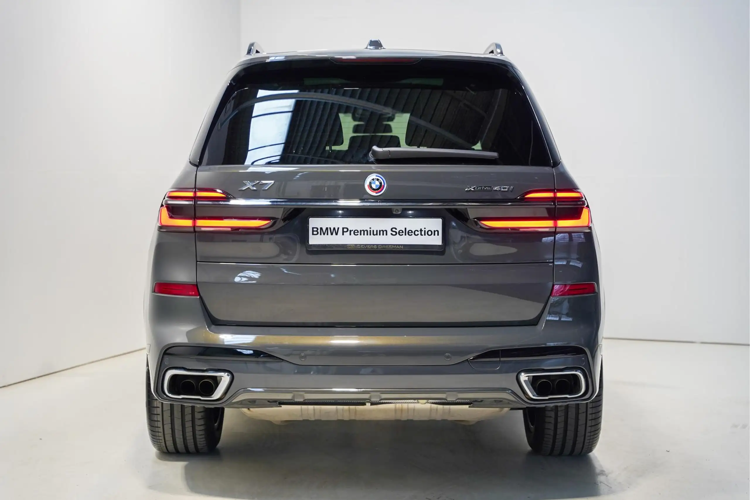 BMW - X7