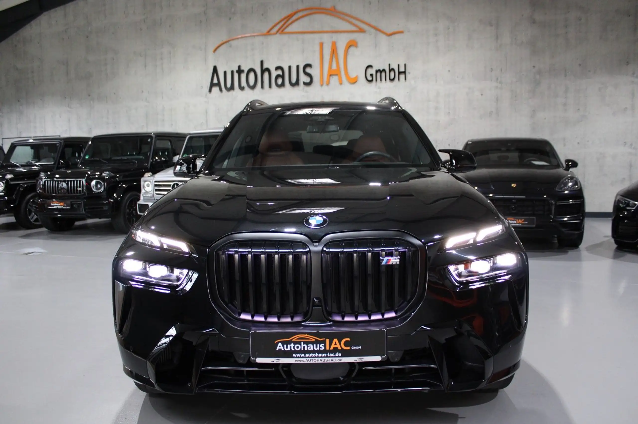 BMW - X7