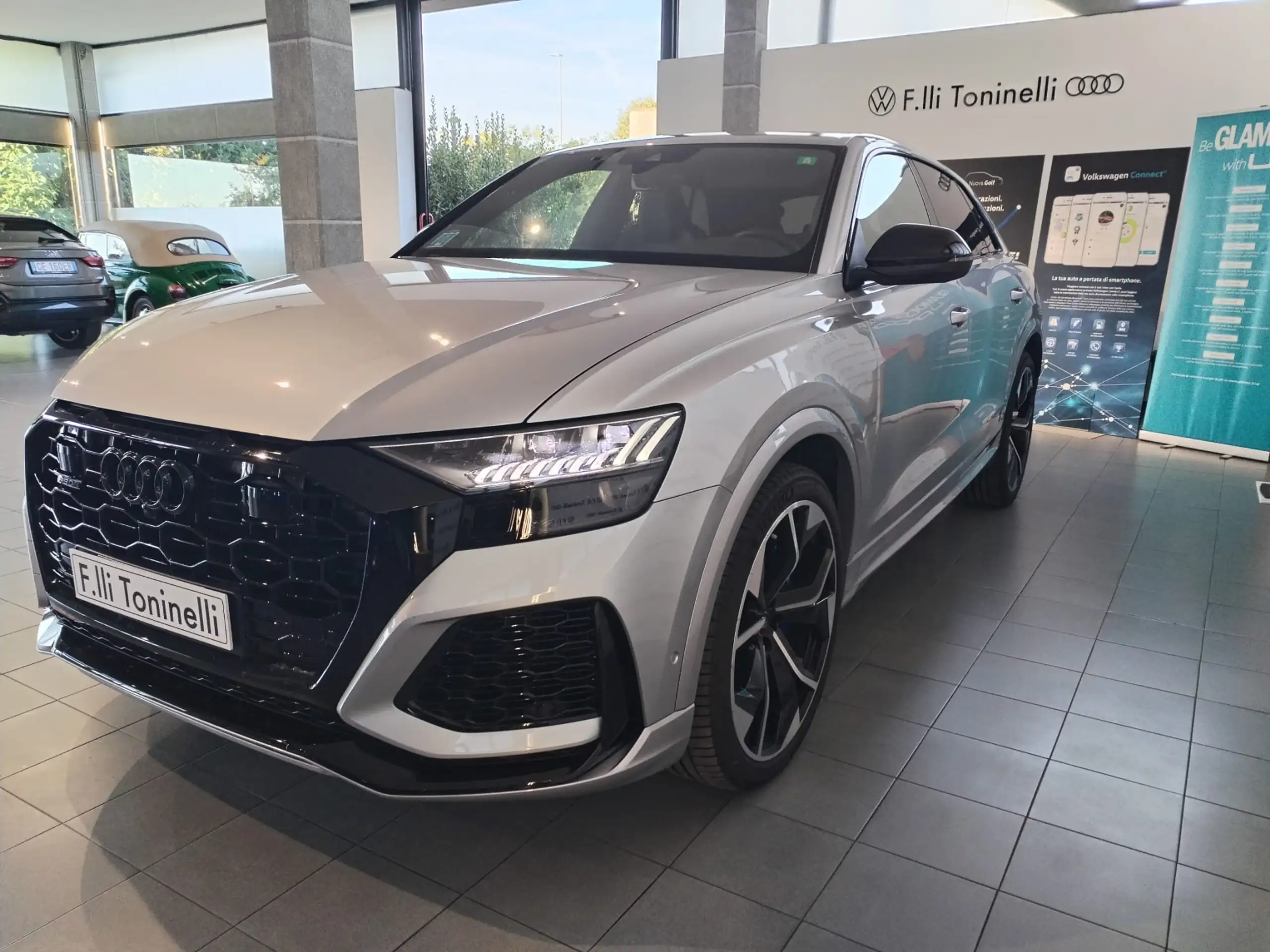 Audi - RS Q8