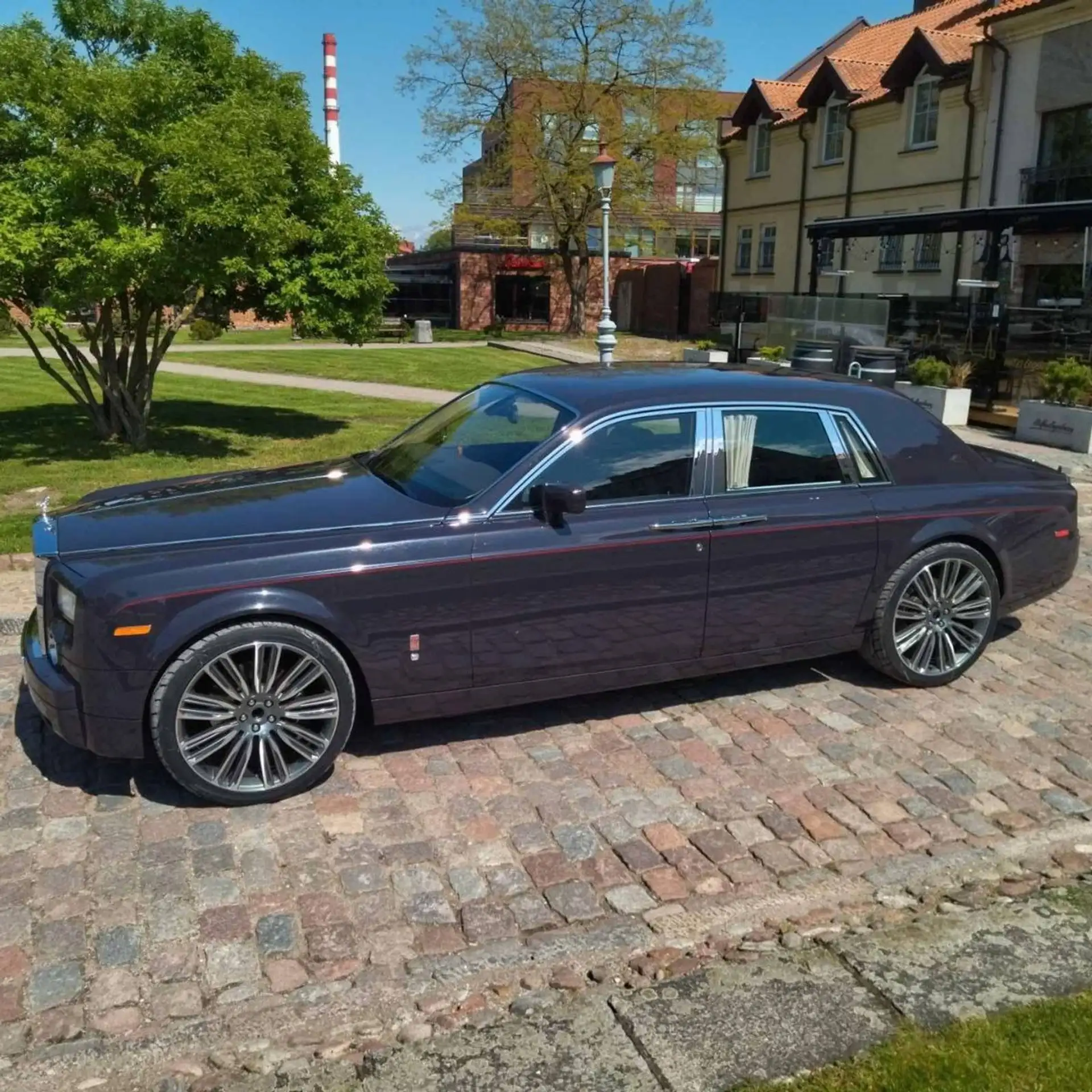 Rolls-Royce - Phantom