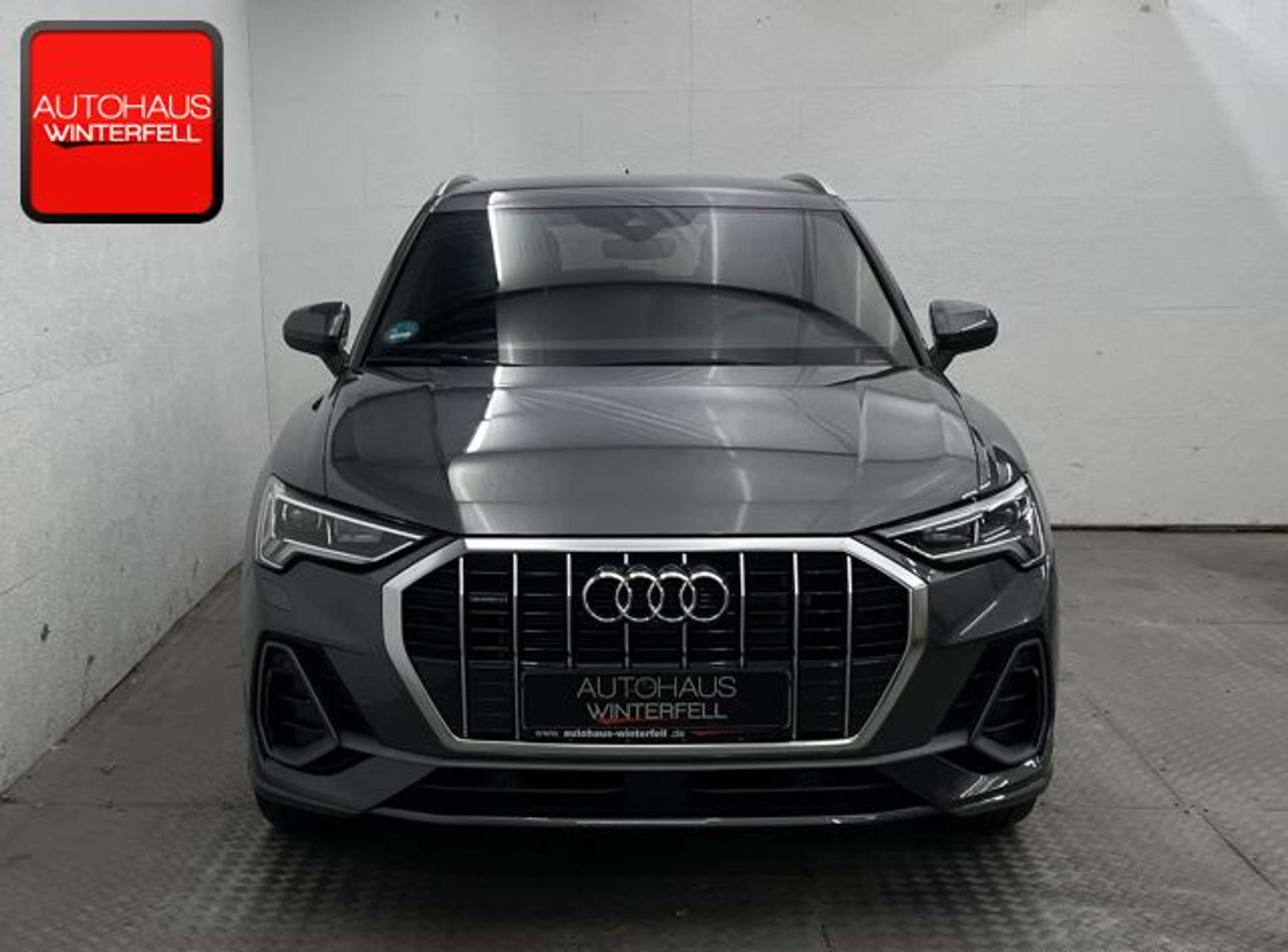 Audi - Q3