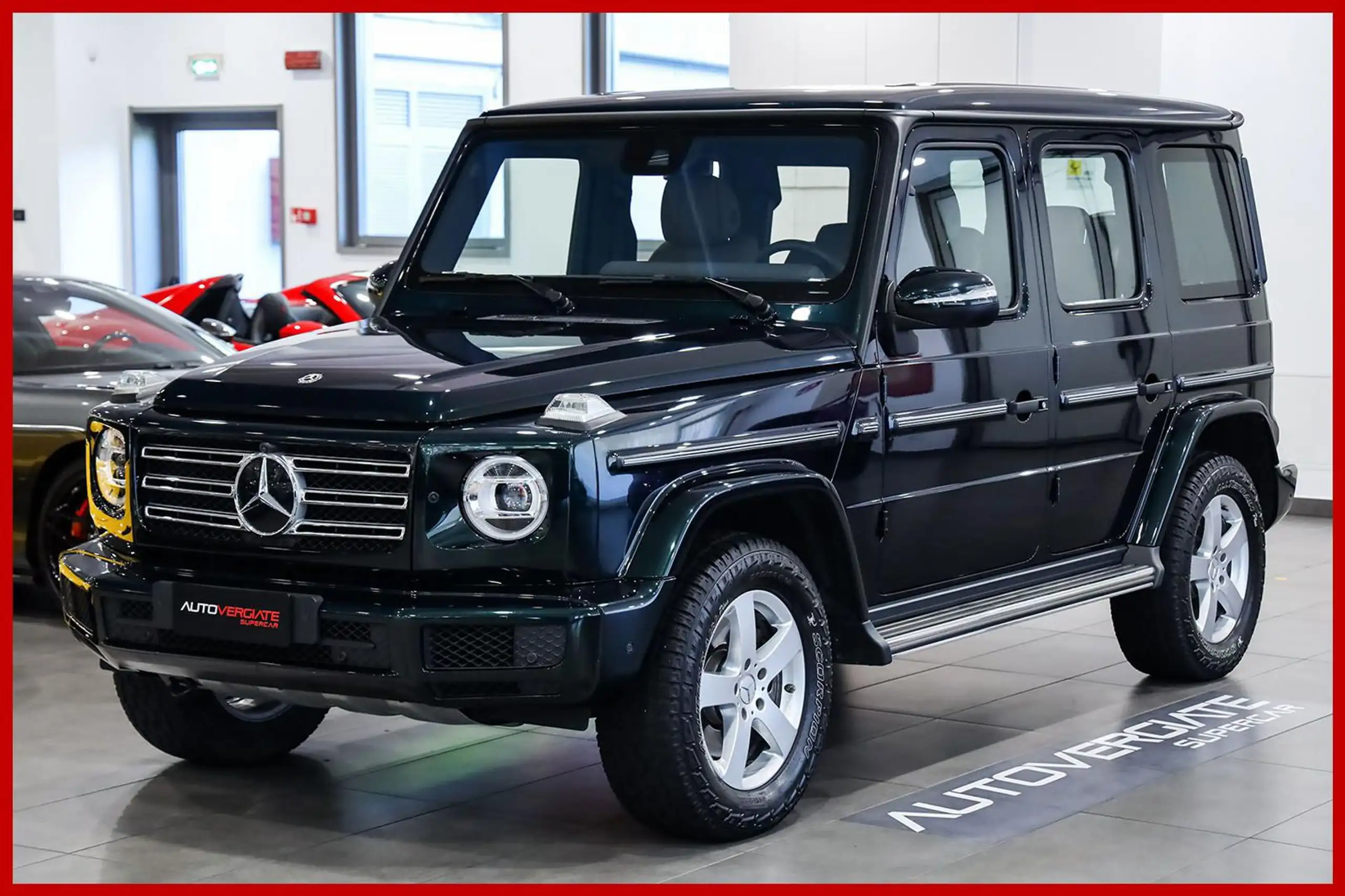 Mercedes-Benz - G 500