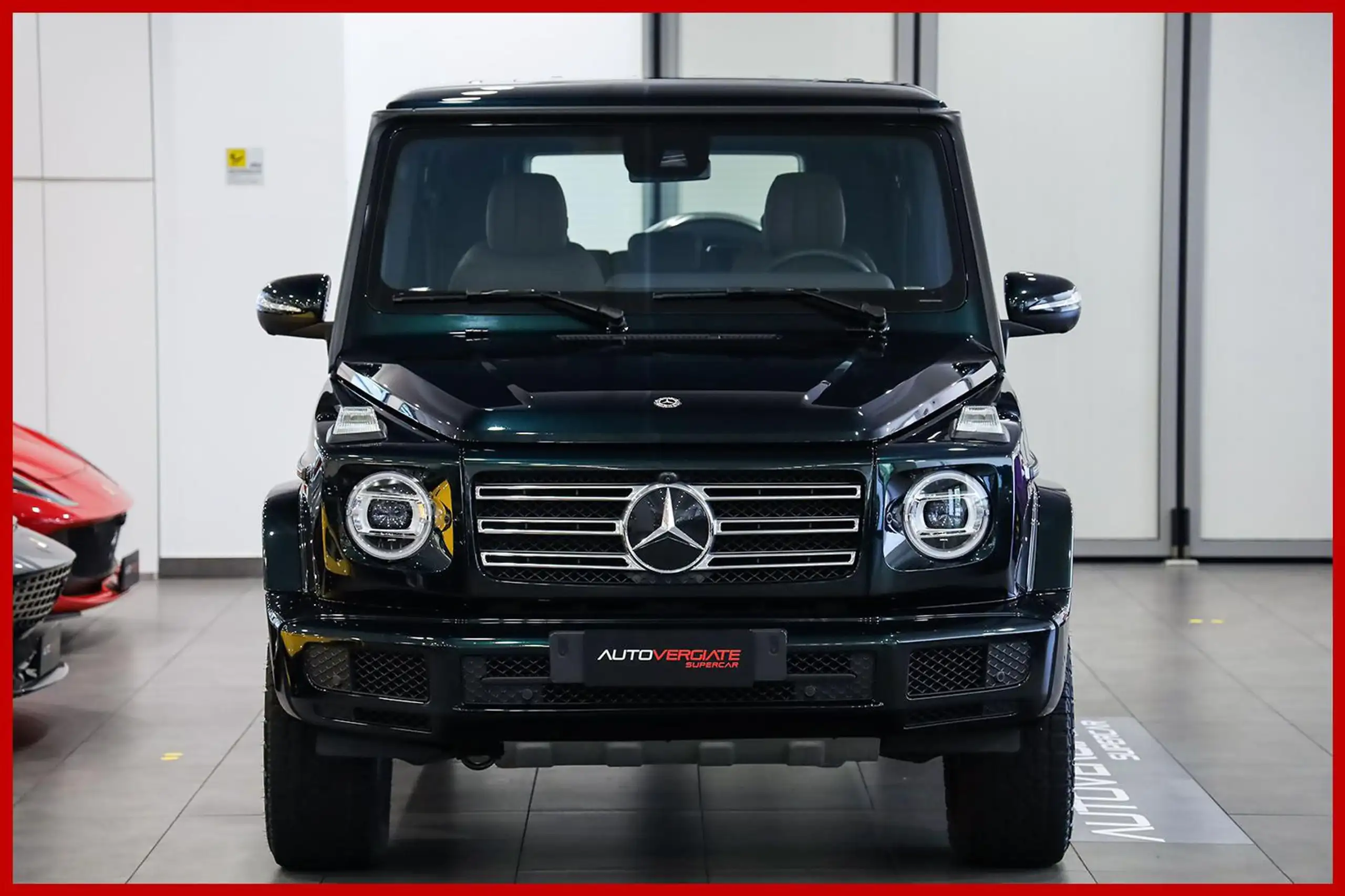 Mercedes-Benz - G 500