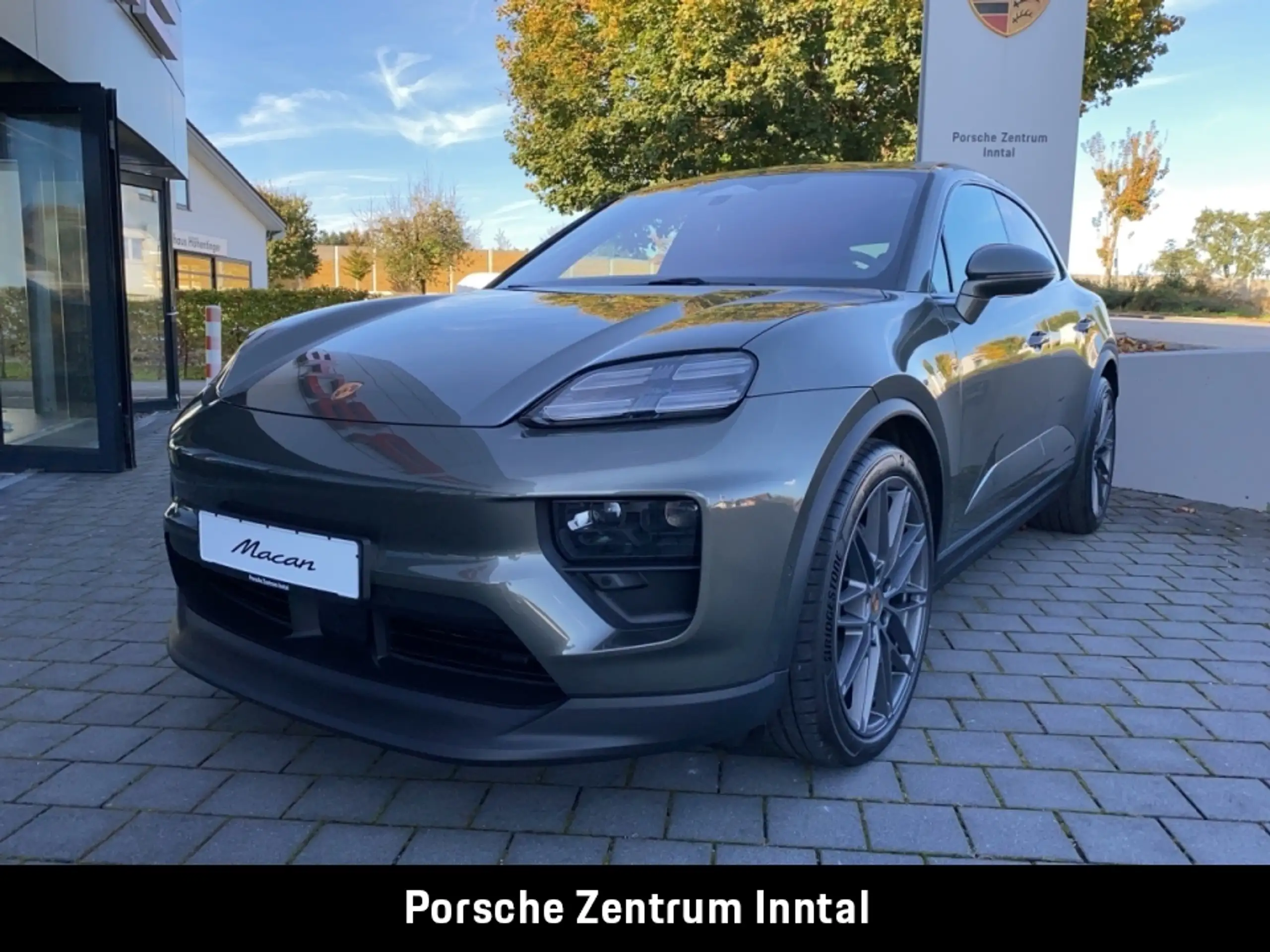 Porsche - Macan