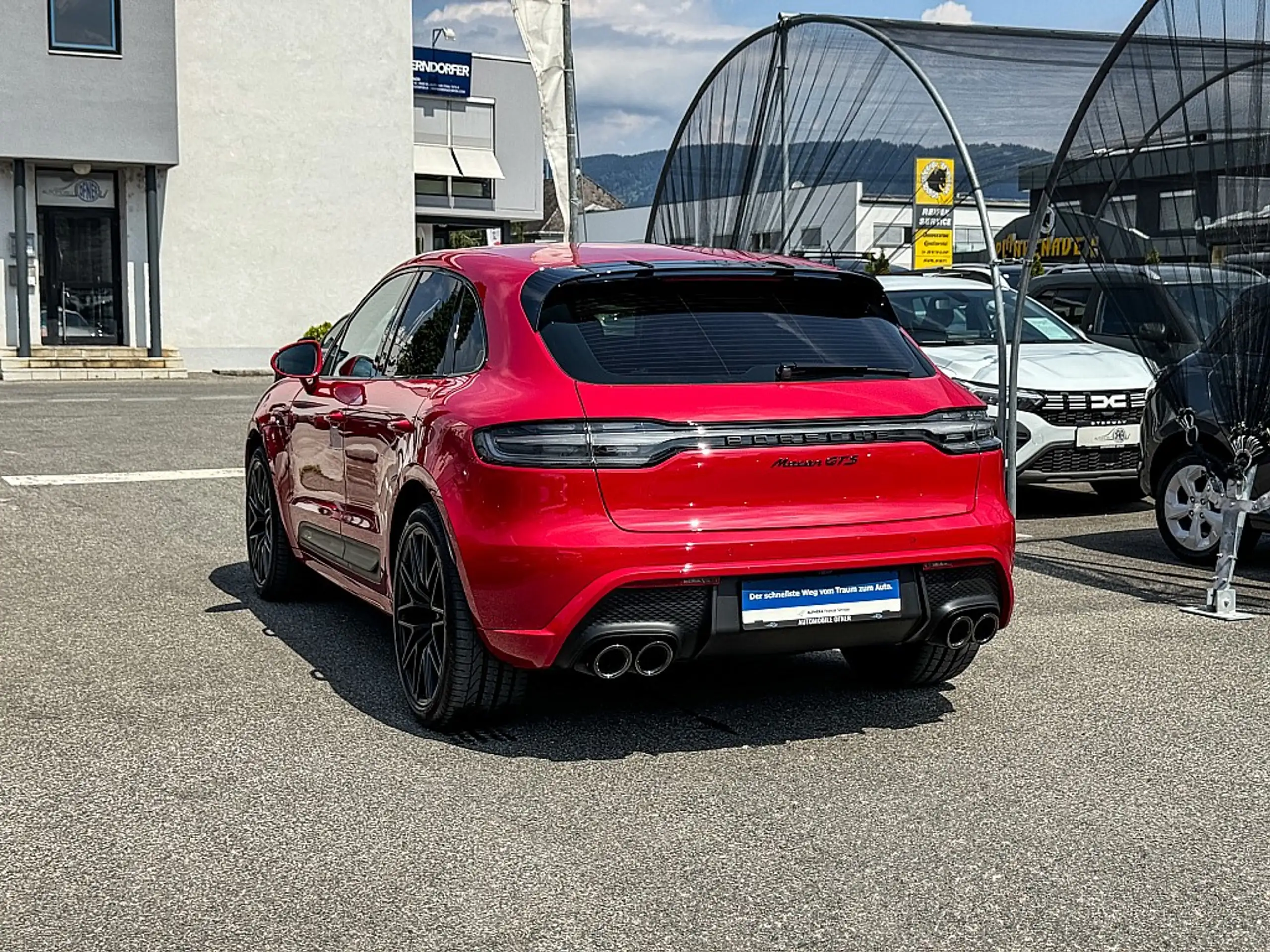 Porsche - Macan