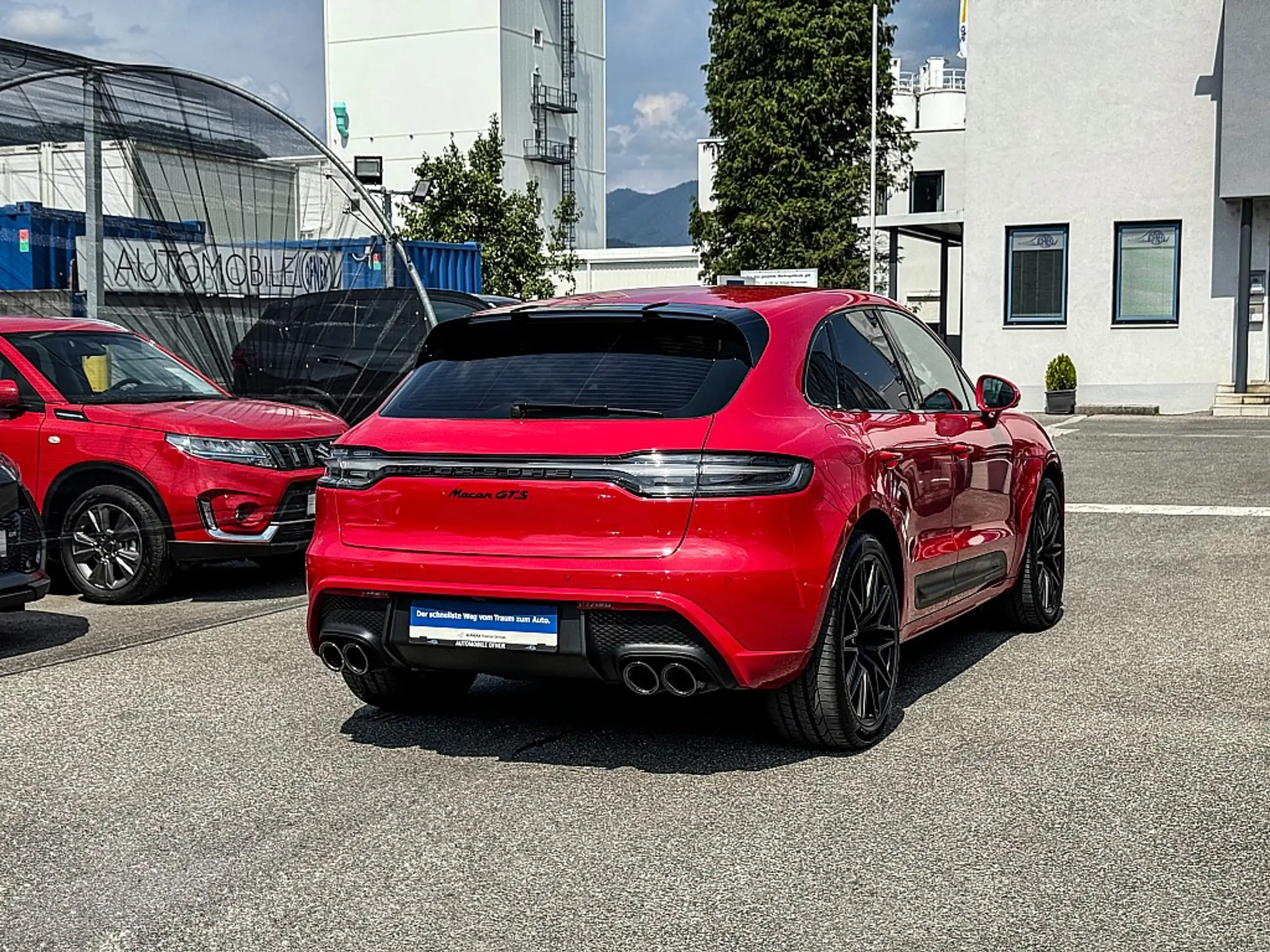 Porsche - Macan