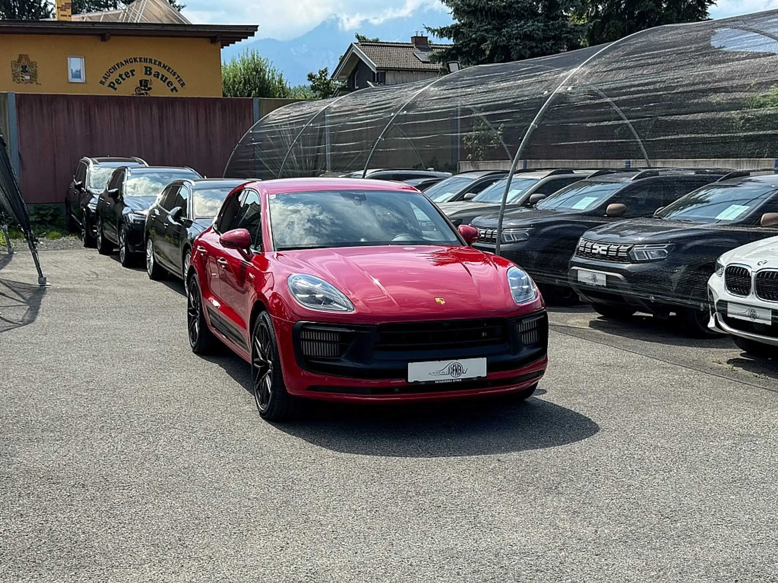 Porsche - Macan