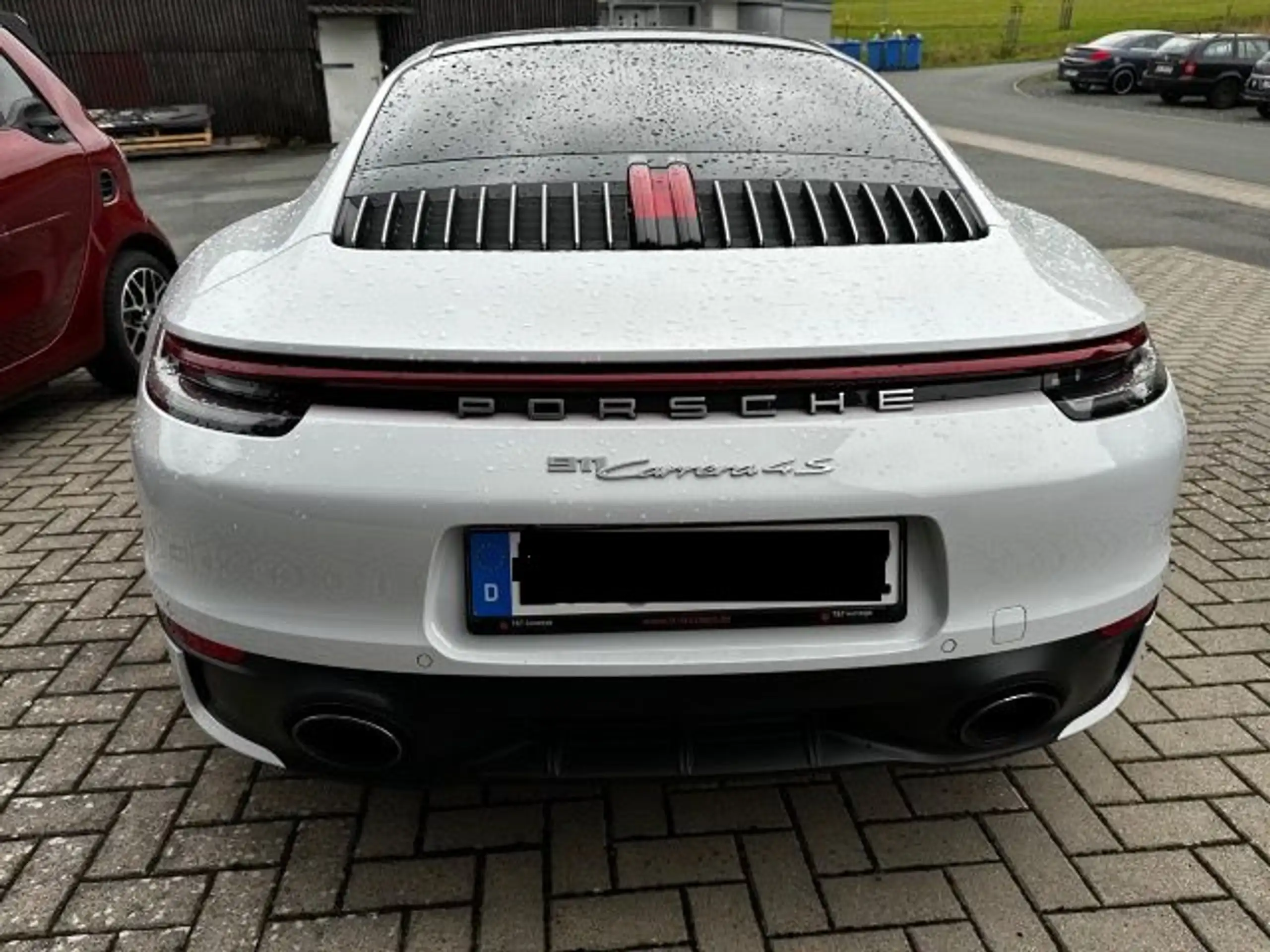 Porsche - 911