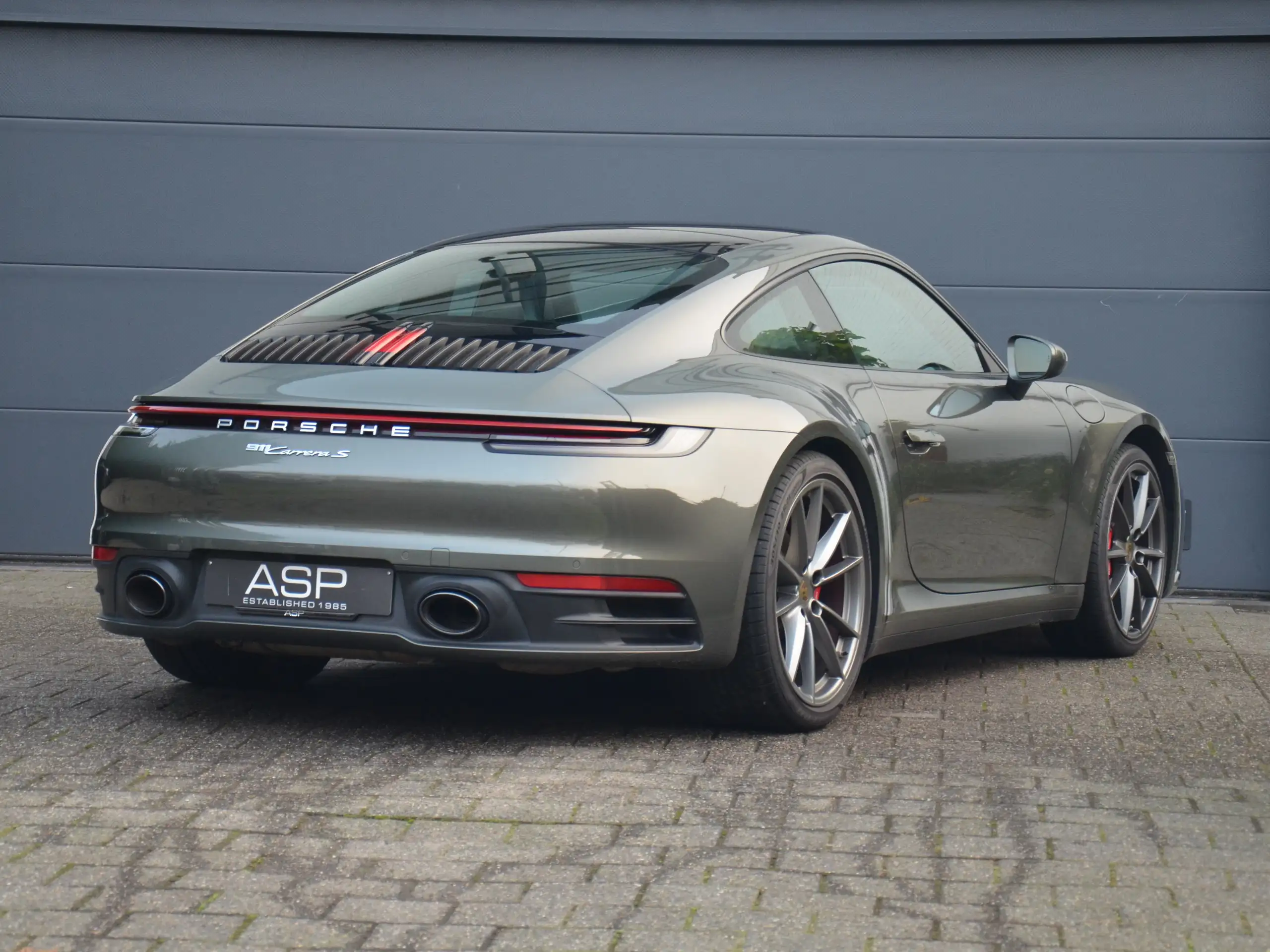 Porsche - 992