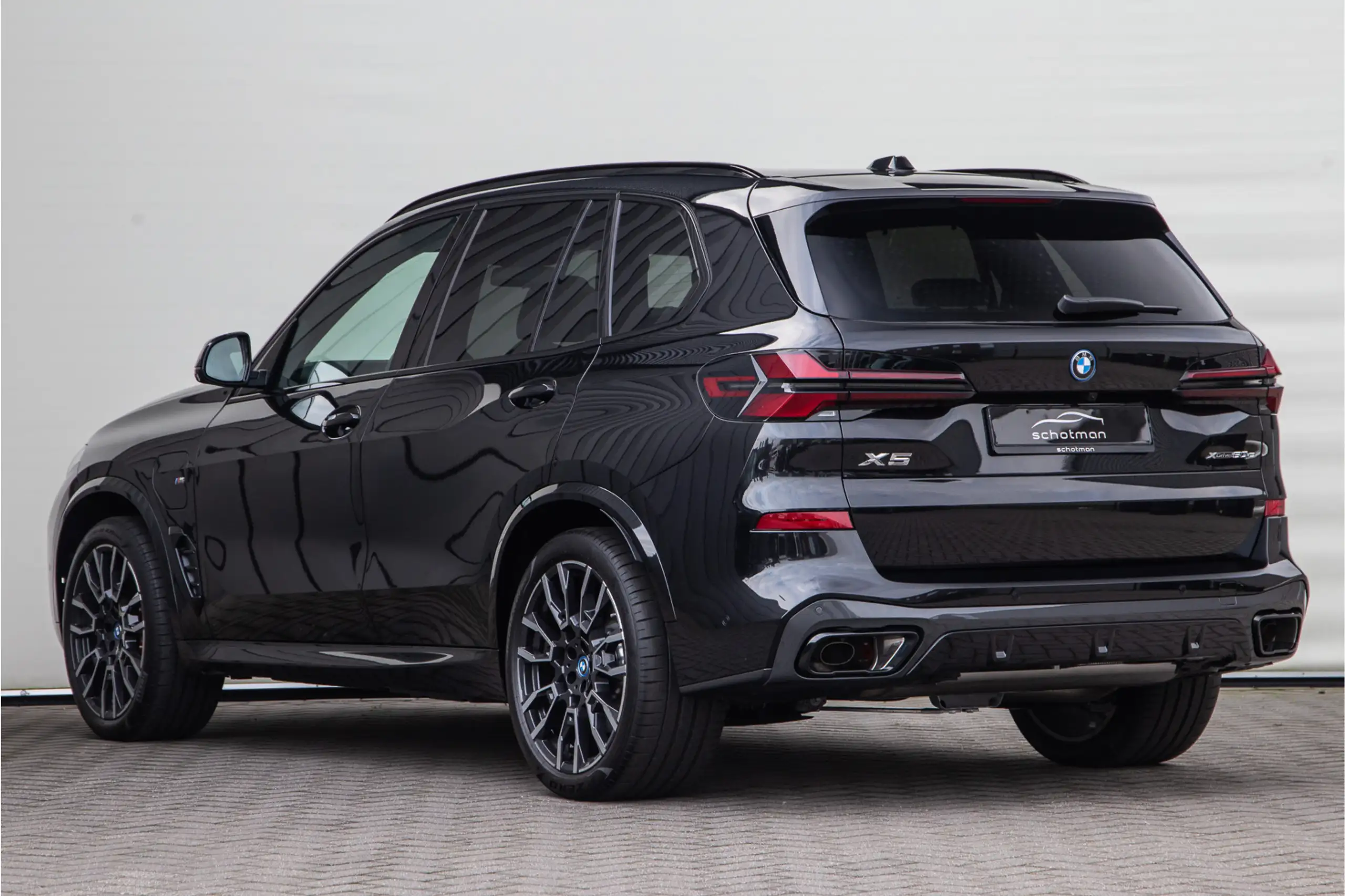 BMW - X5