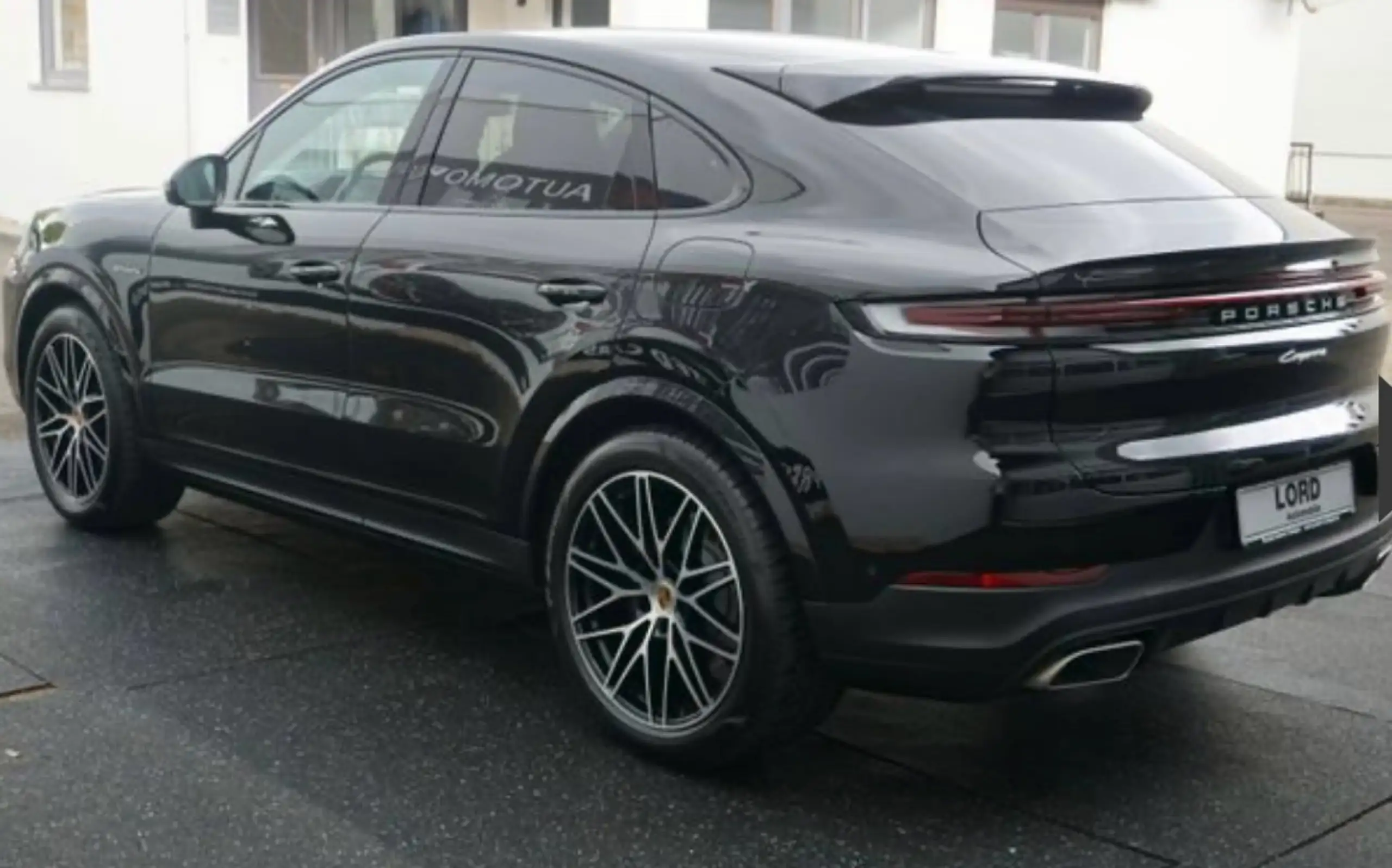 Porsche - Cayenne