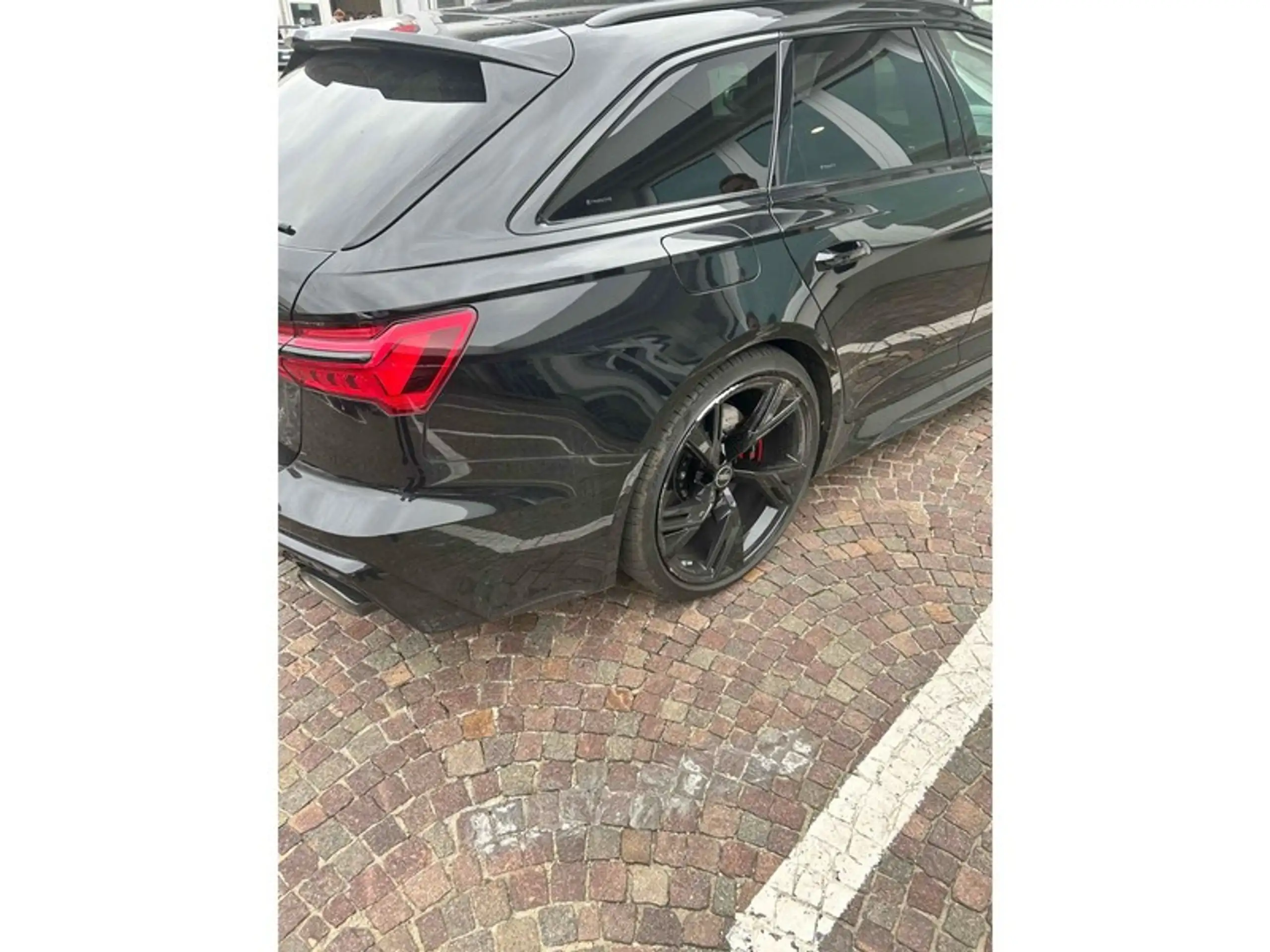 Audi - RS6