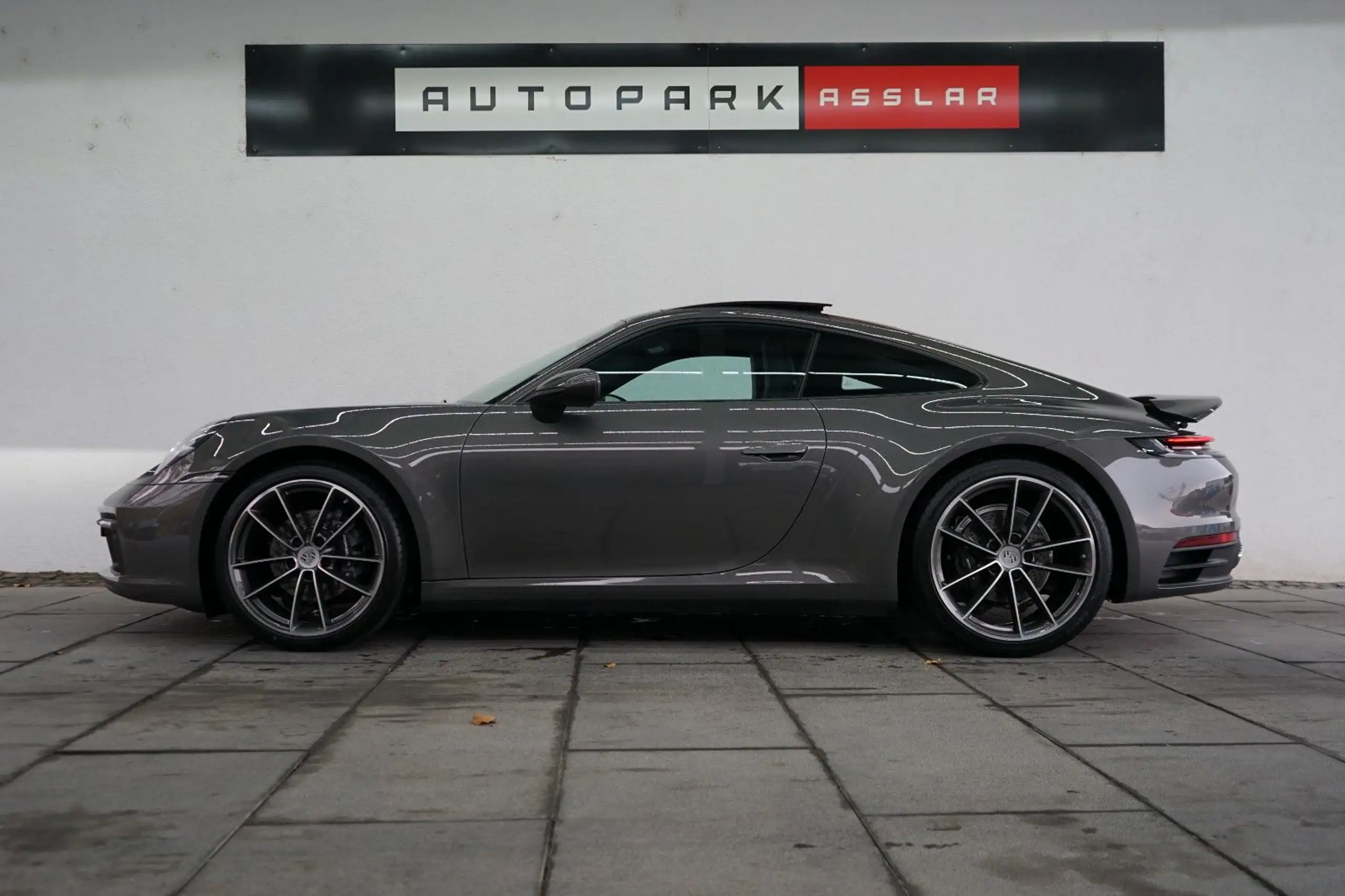 Porsche - 992