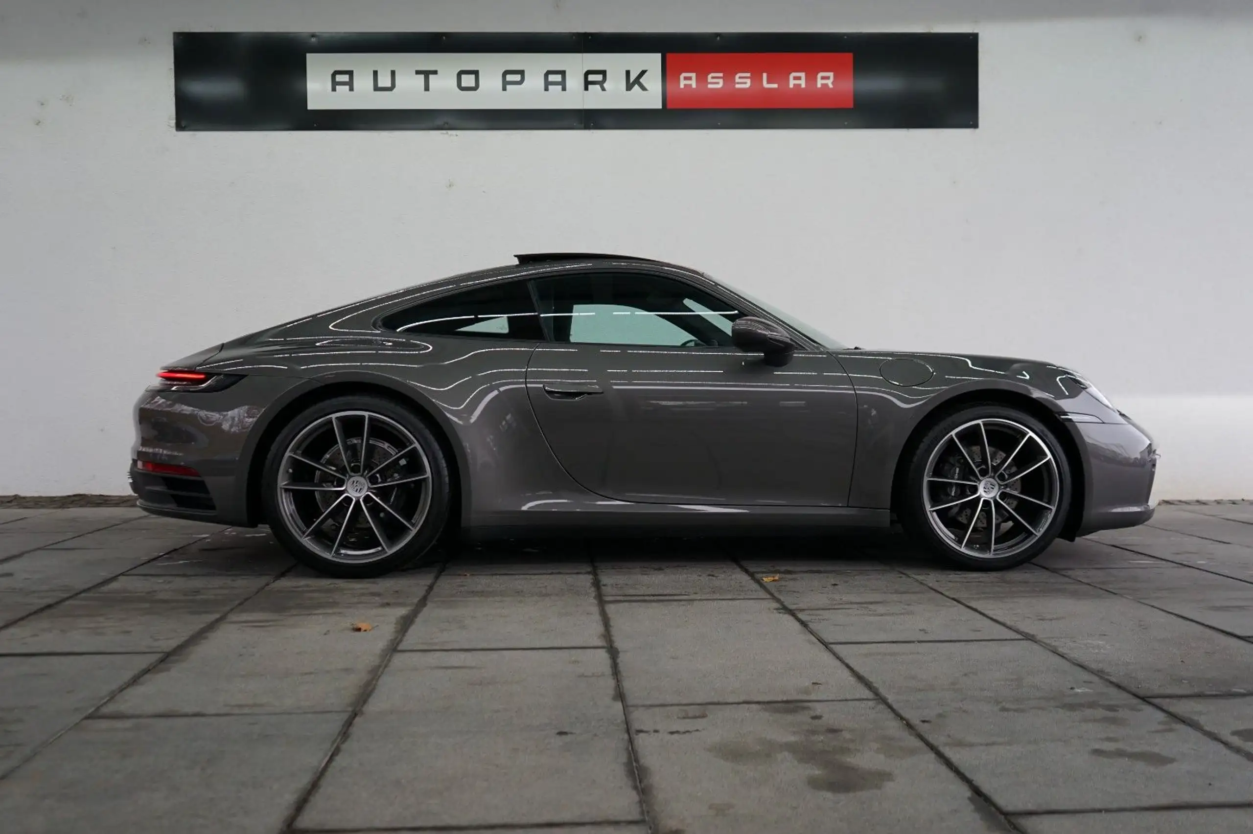 Porsche - 992