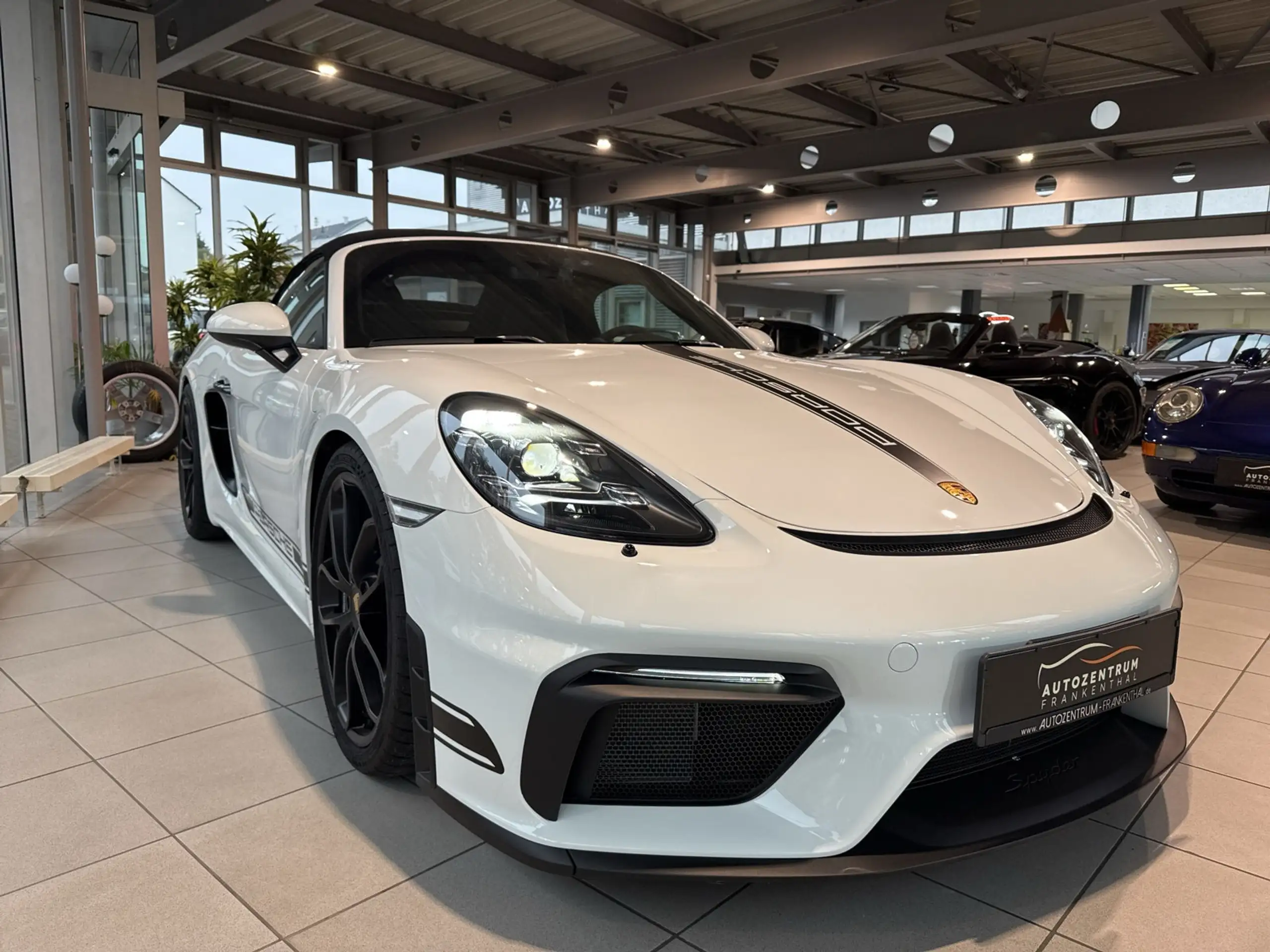 Porsche - Boxster