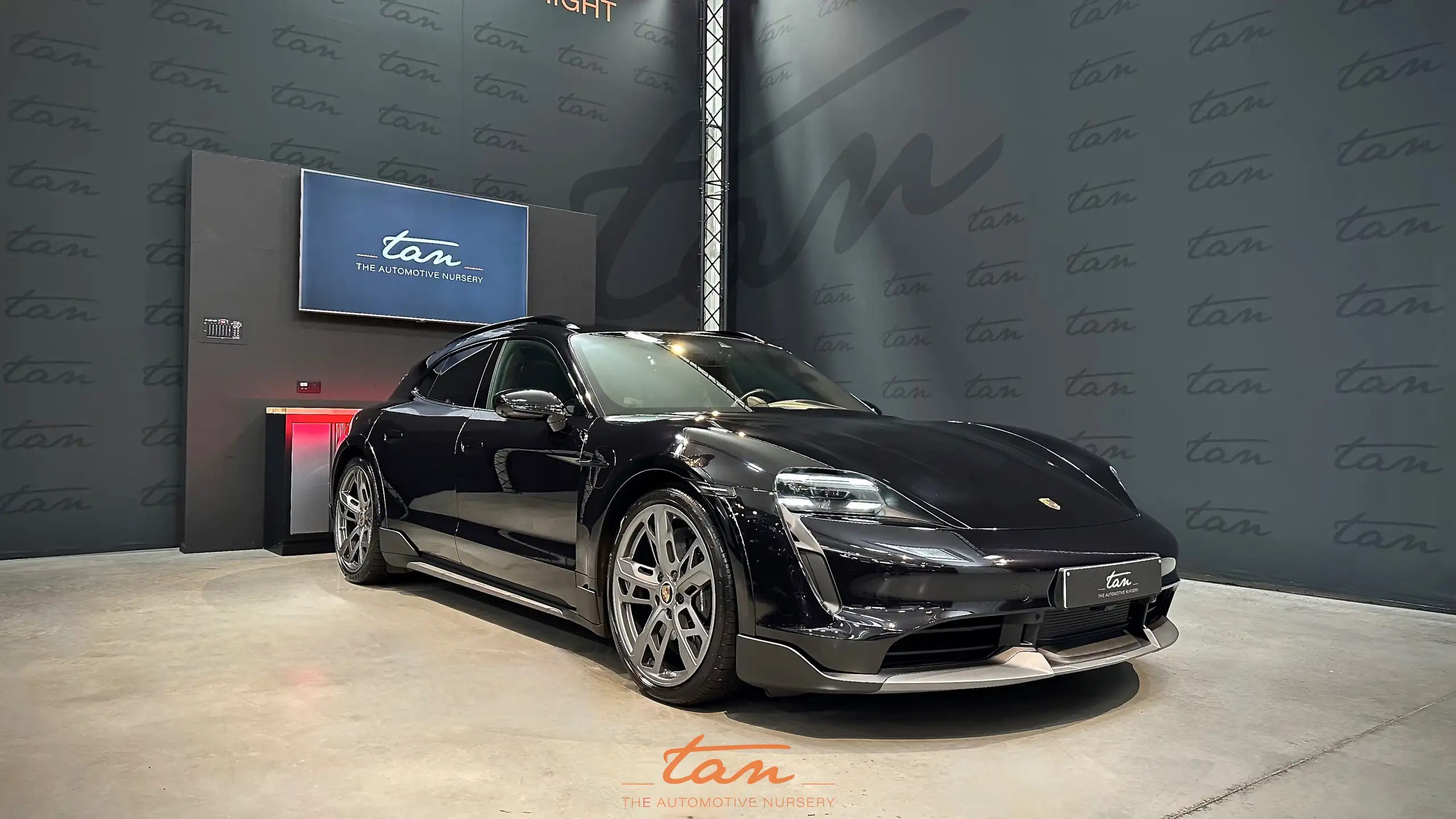 Porsche Taycan 2023