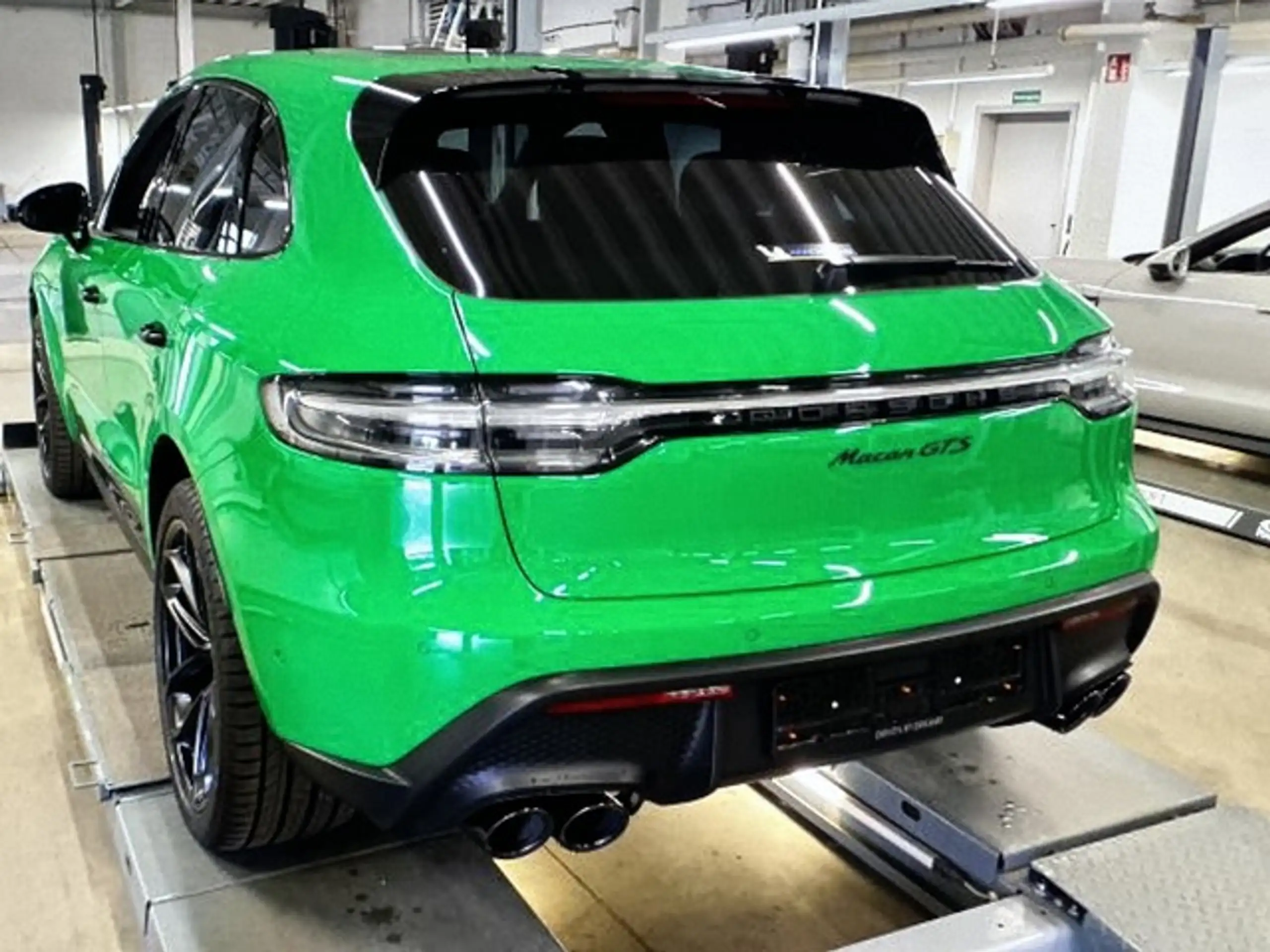 Porsche - Macan