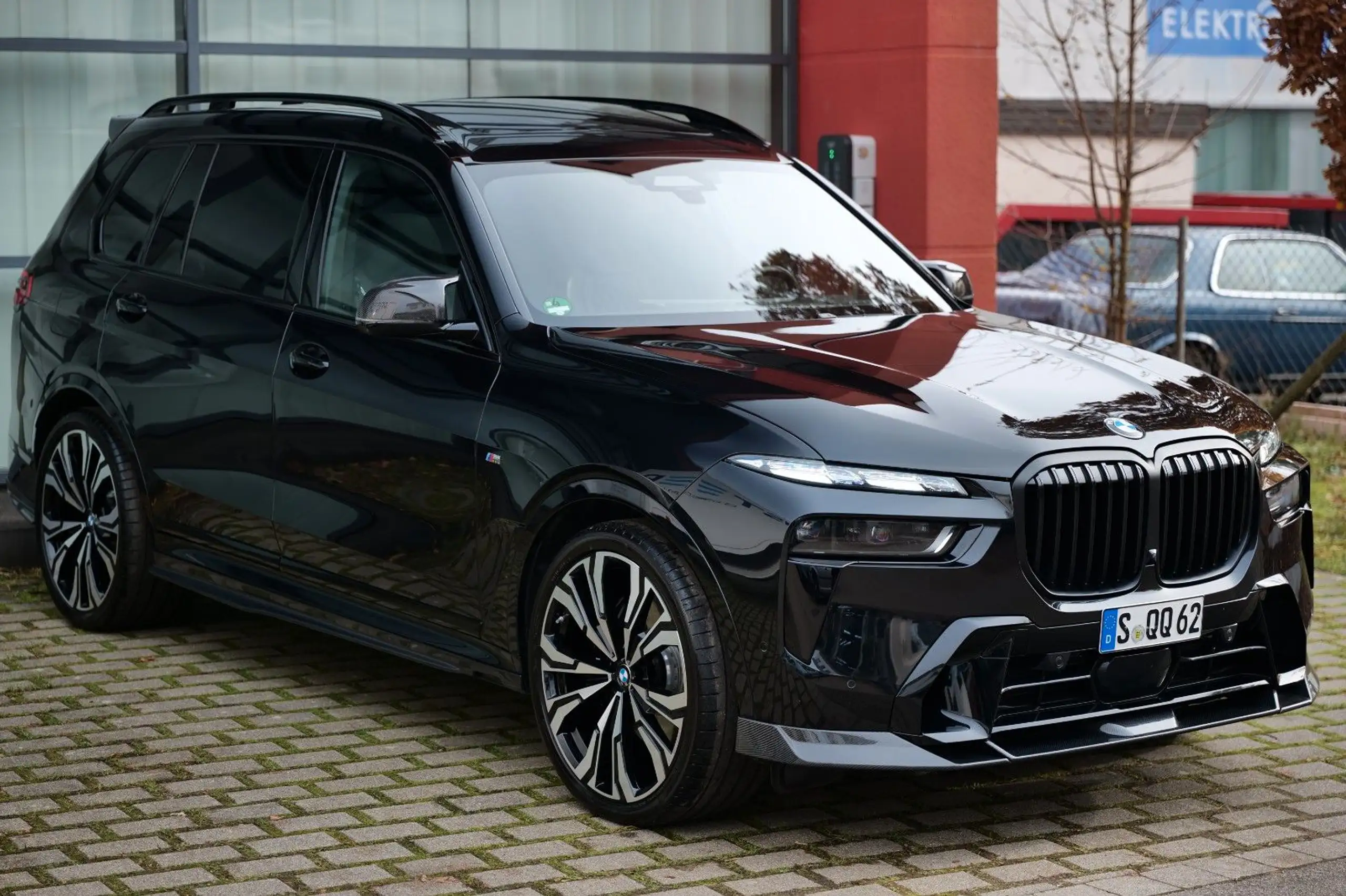 BMW - X7