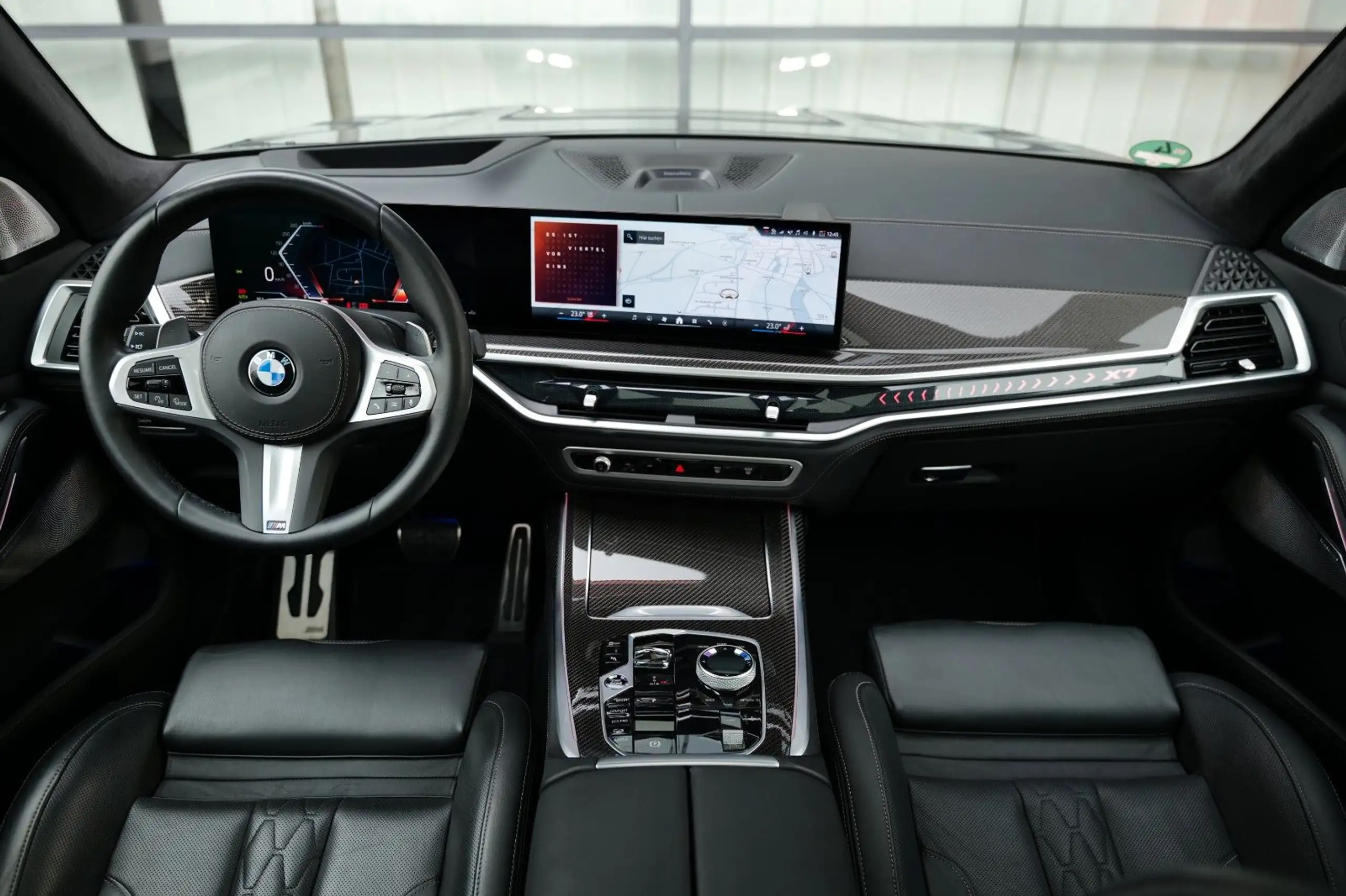 BMW - X7