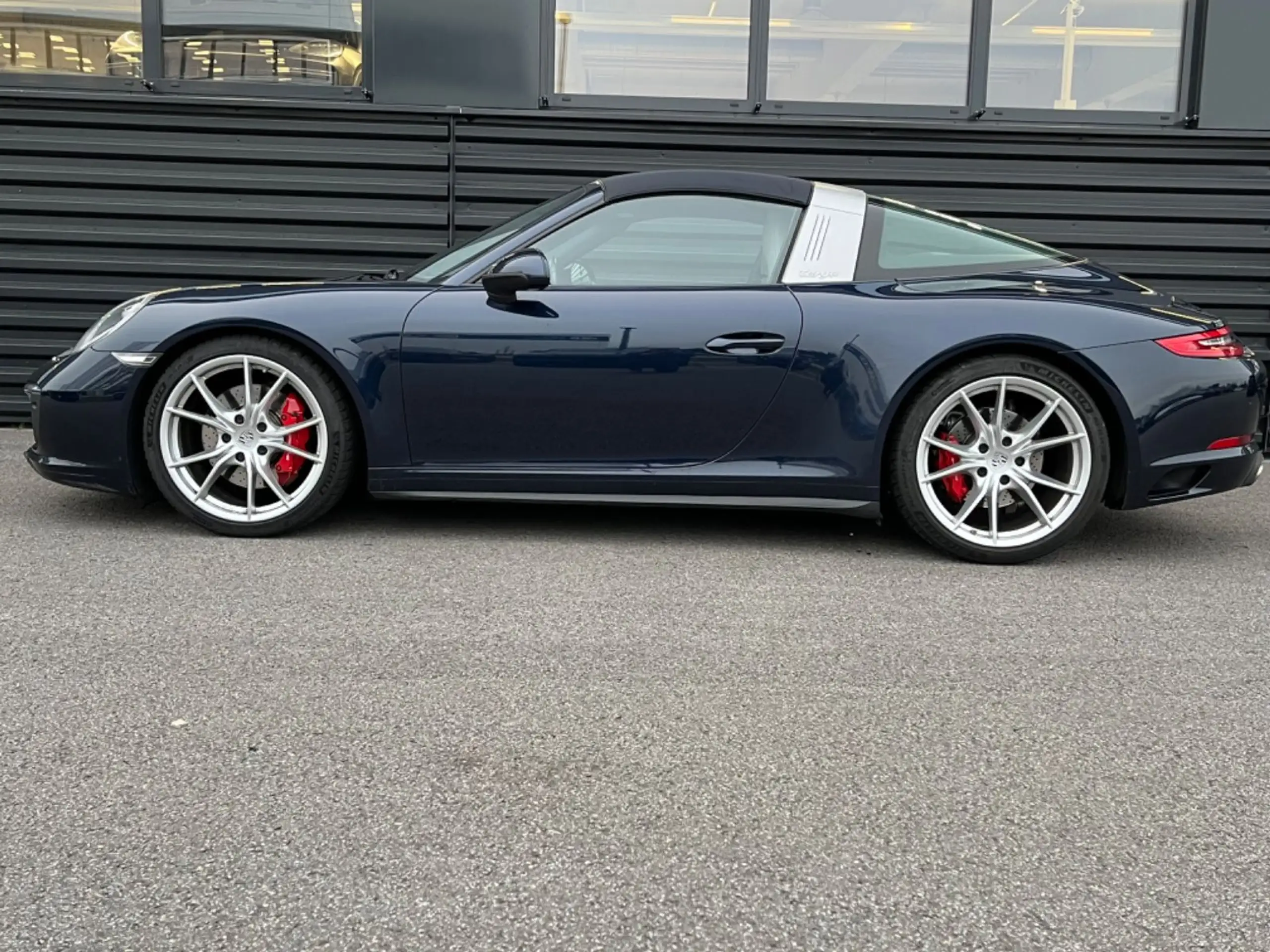 Porsche - 991