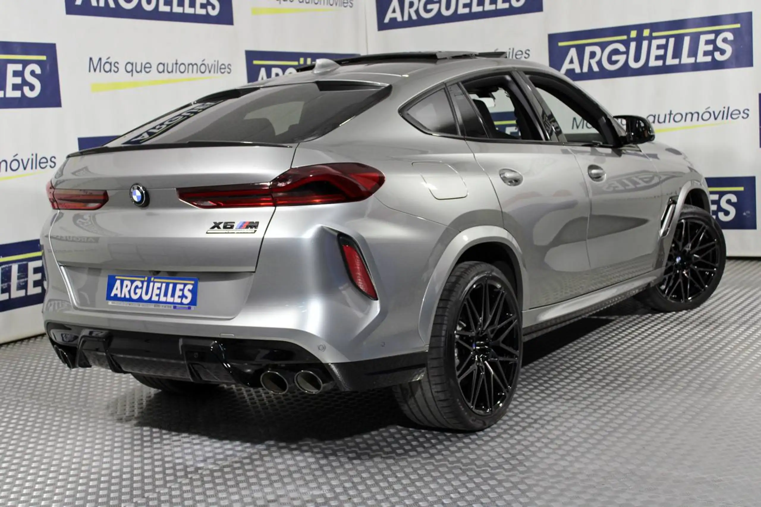 BMW - X6 M