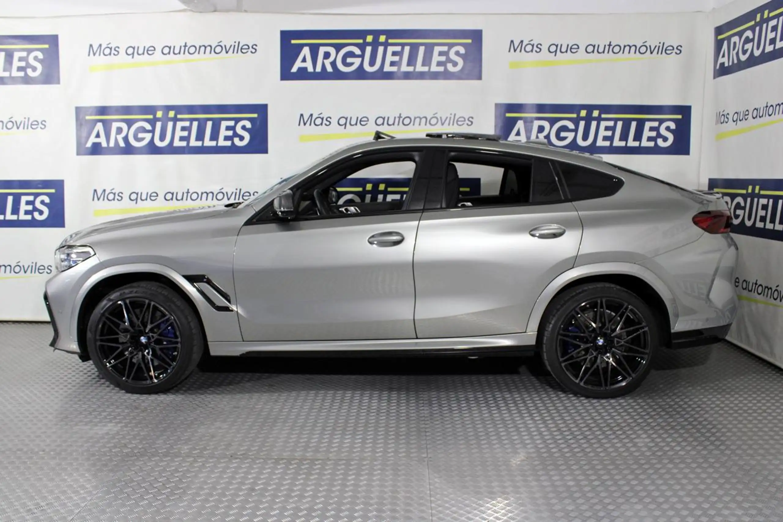 BMW - X6 M