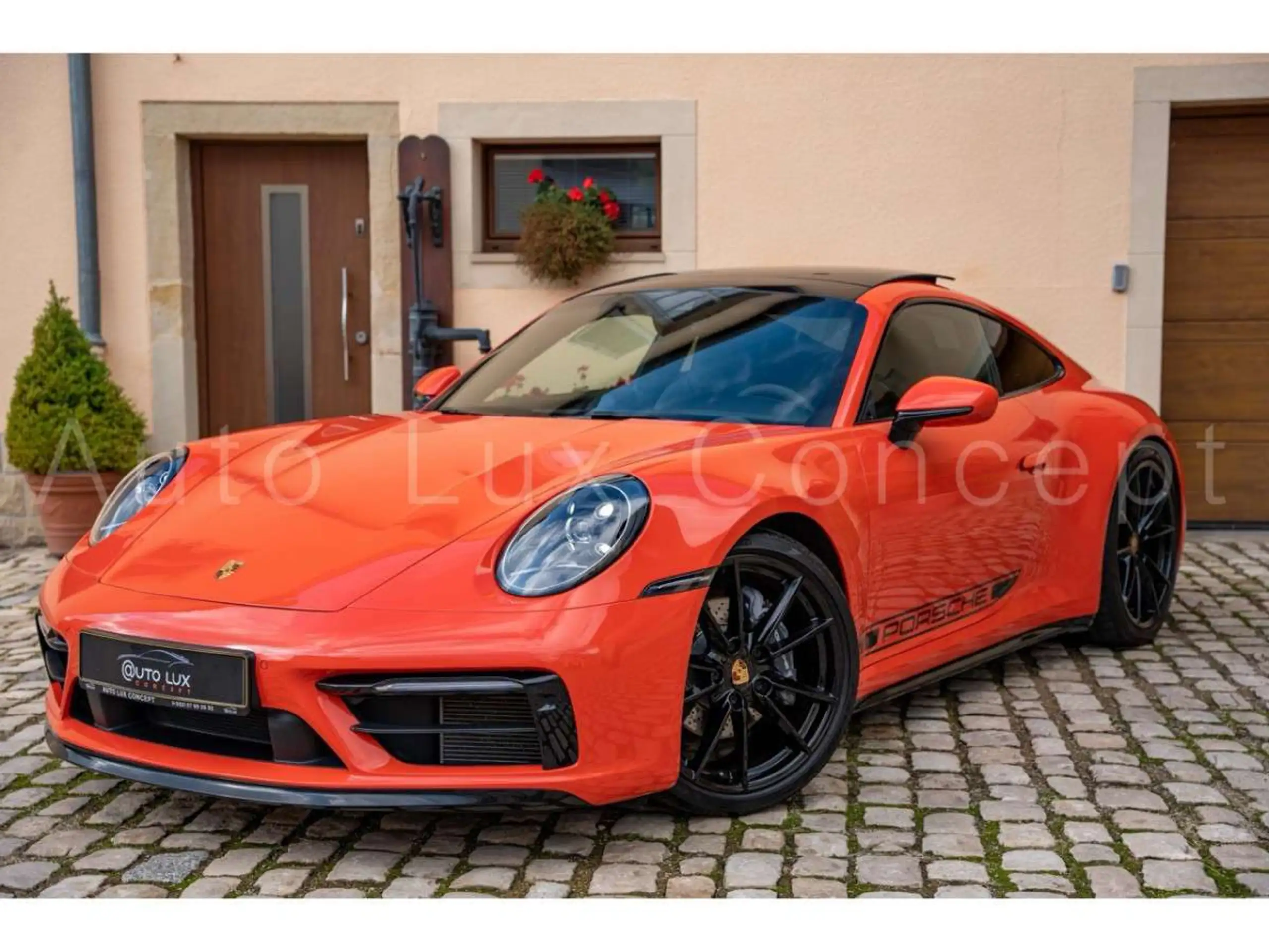 Porsche 992 2021