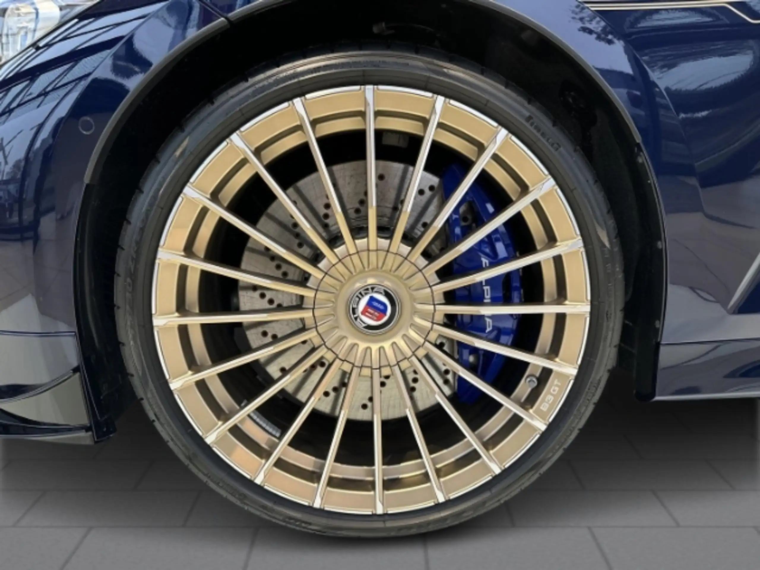 Alpina - B3