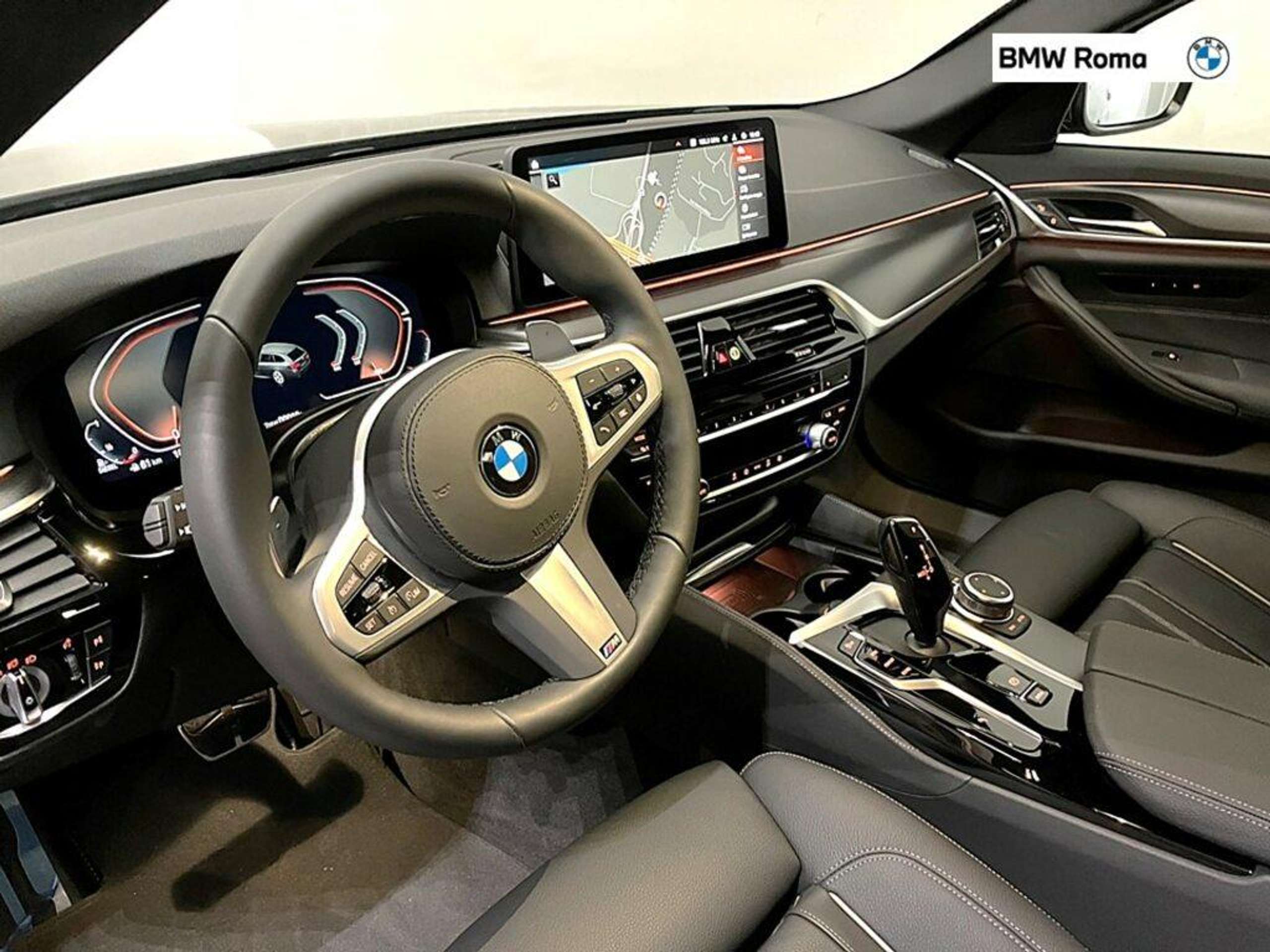 BMW - 520