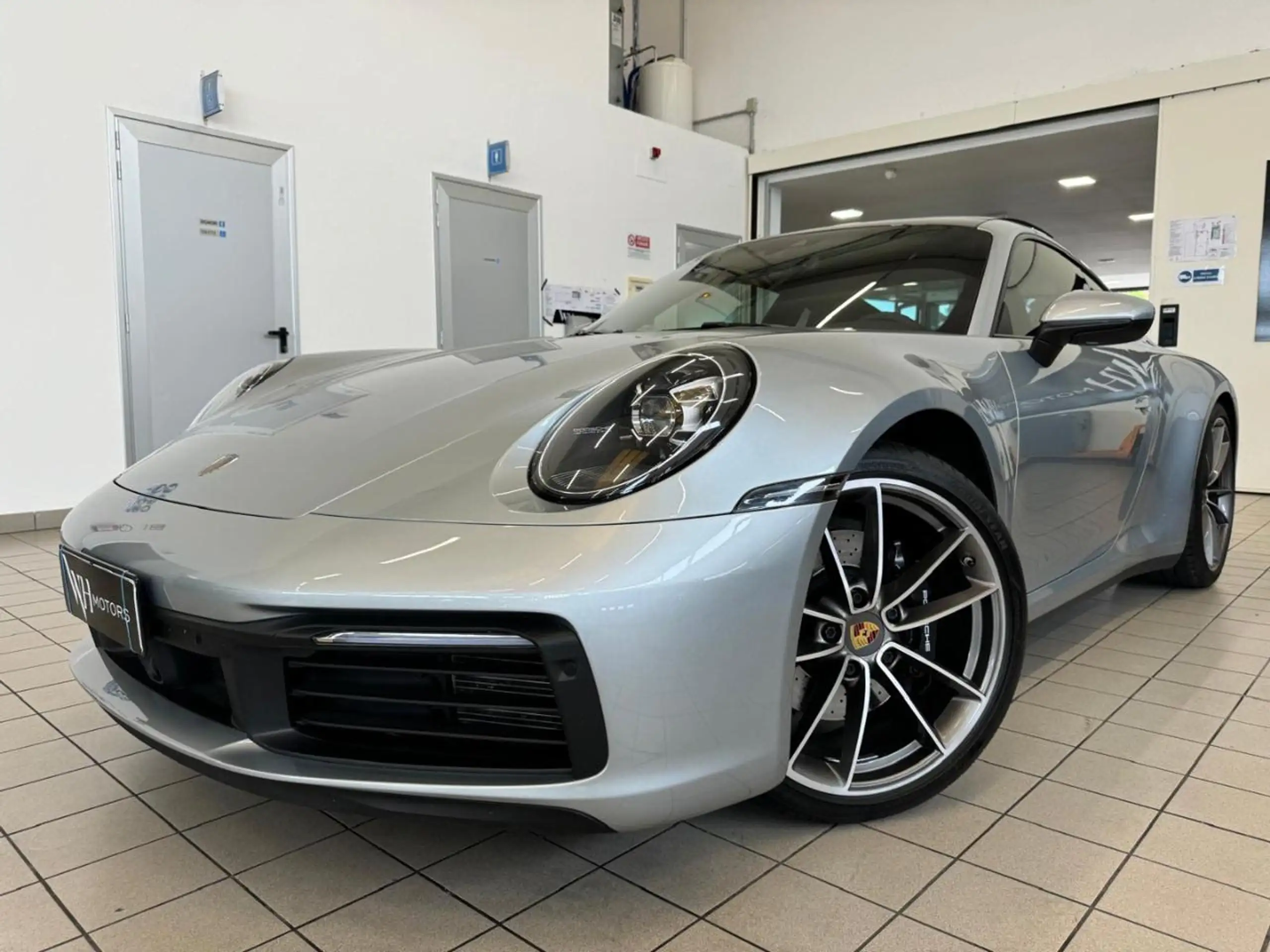 Porsche 992 2019