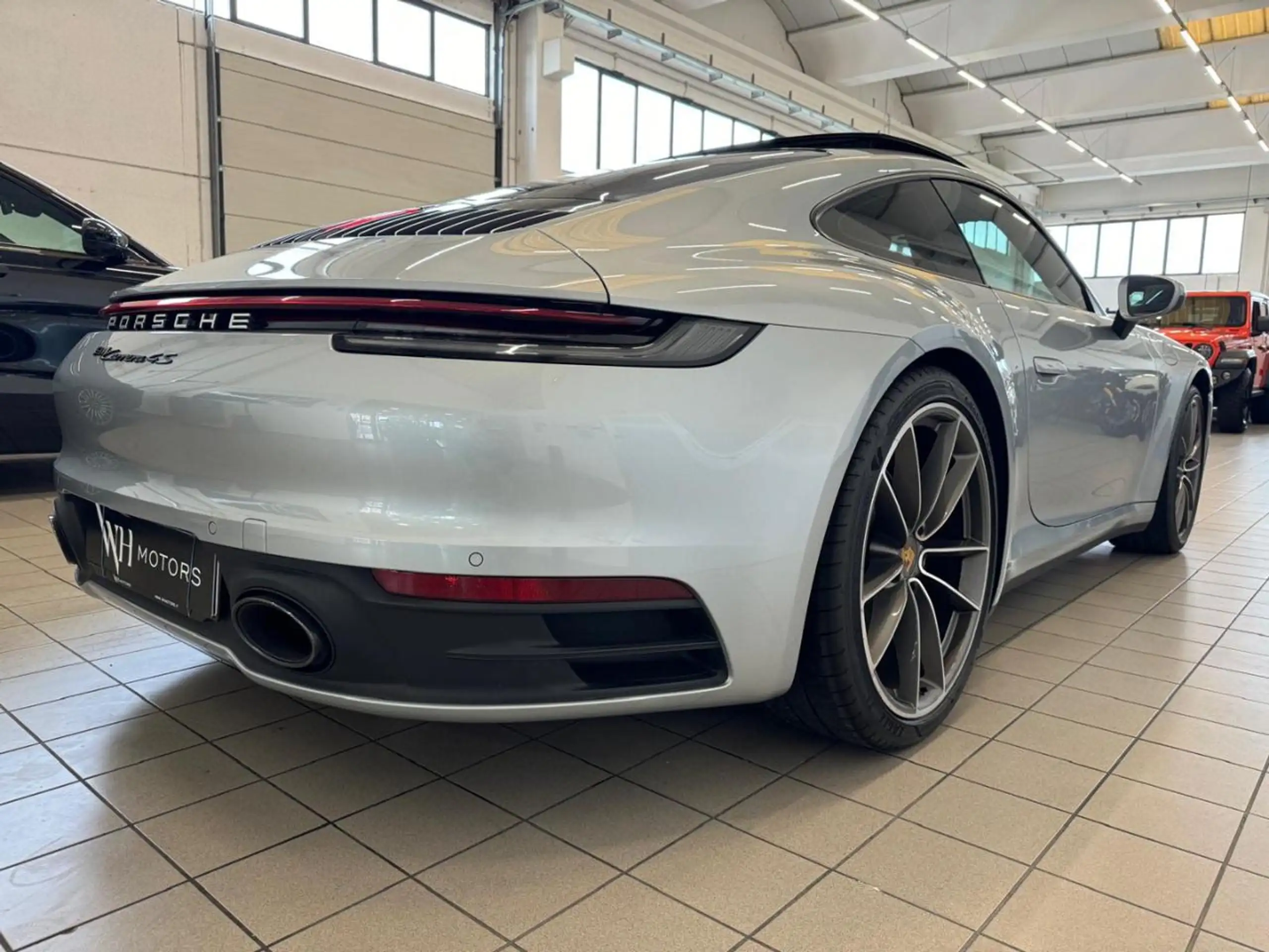 Porsche - 992