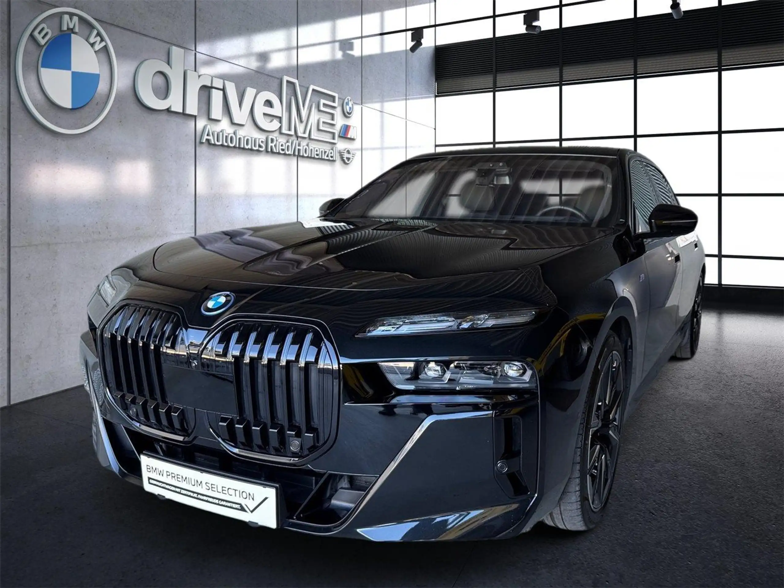 BMW i7 2023