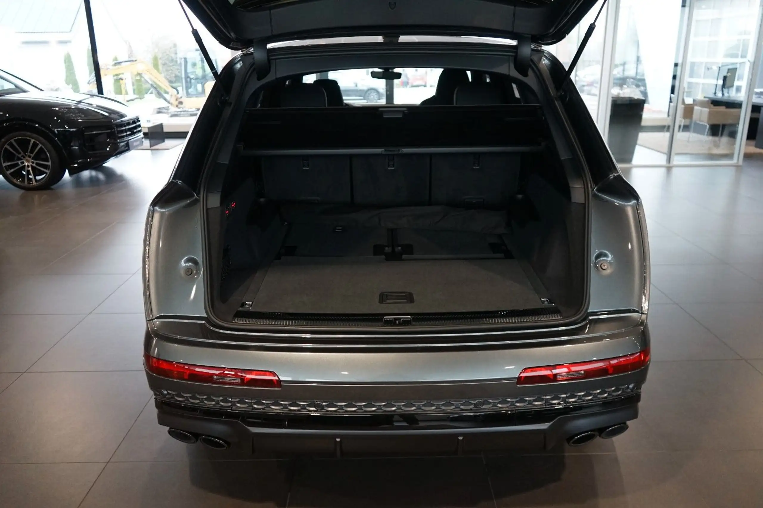 Audi - SQ7