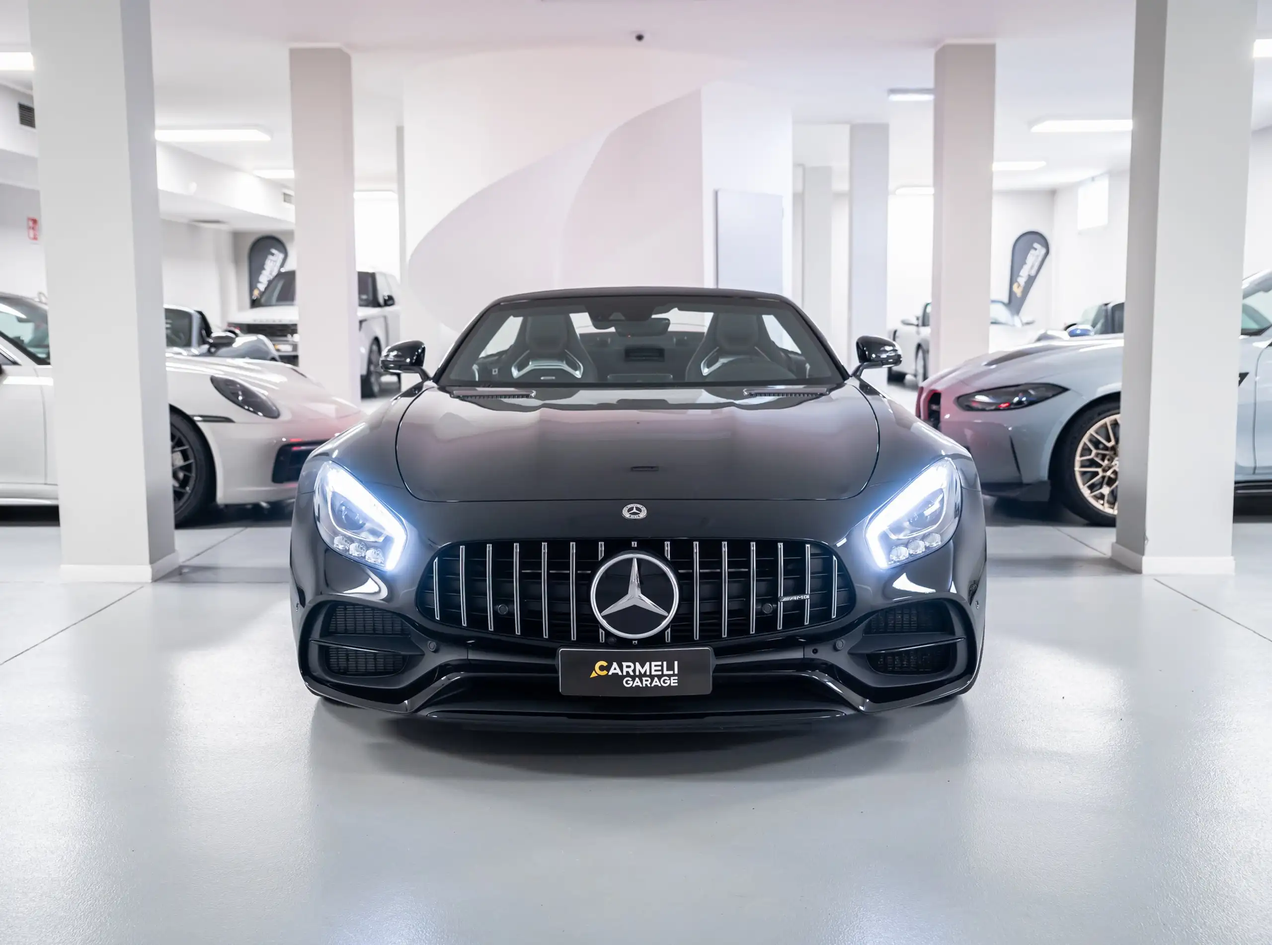 Mercedes-Benz - AMG GT