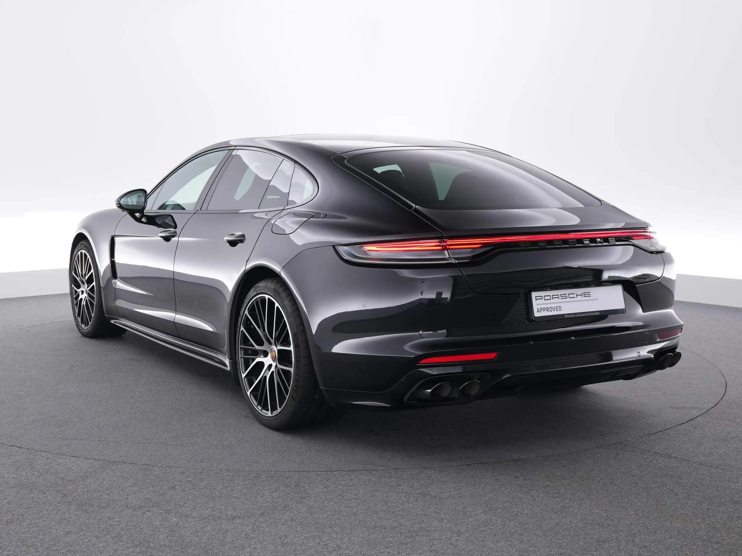 Porsche - Panamera