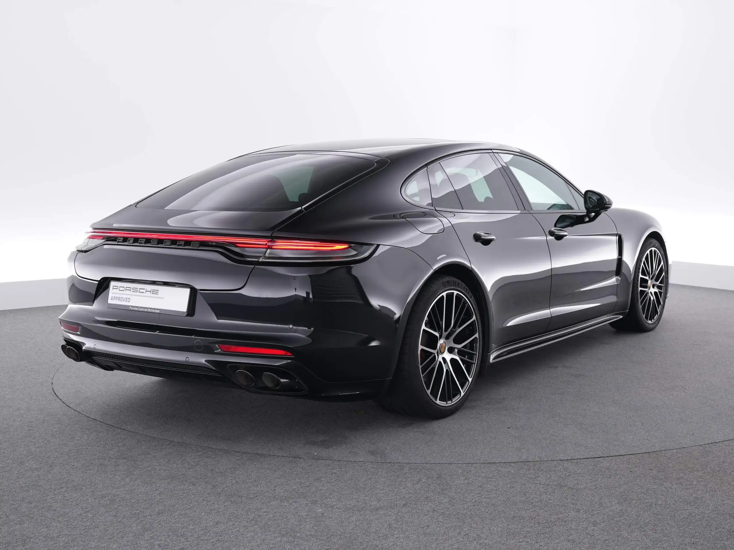 Porsche - Panamera