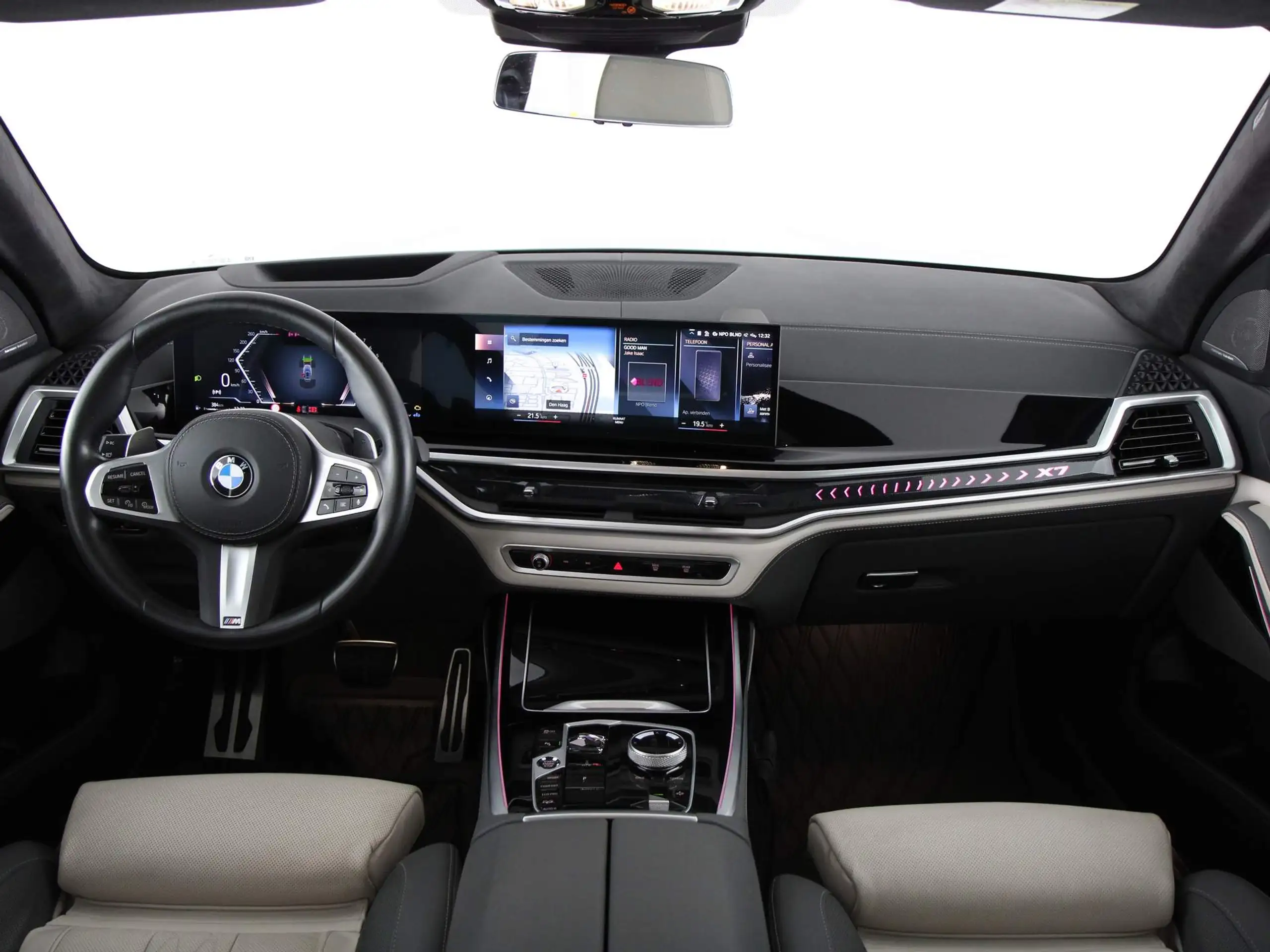 BMW - X7