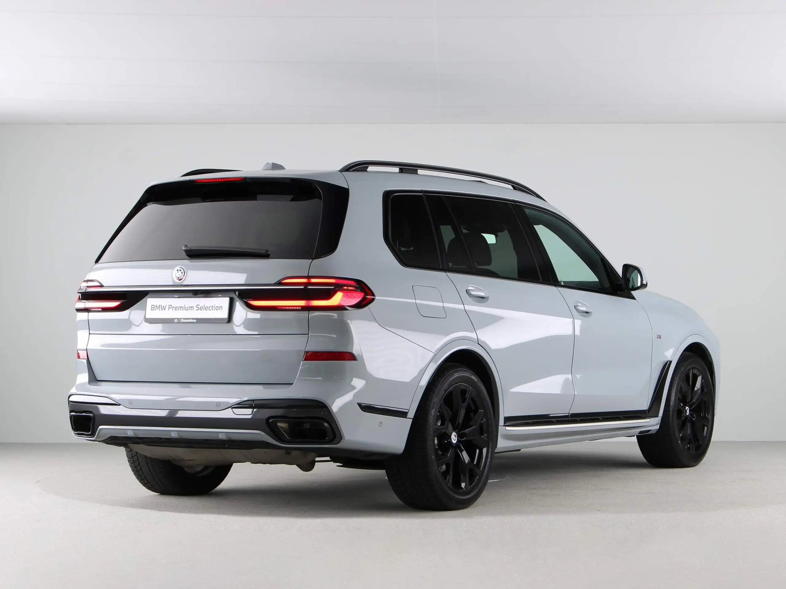 BMW - X7