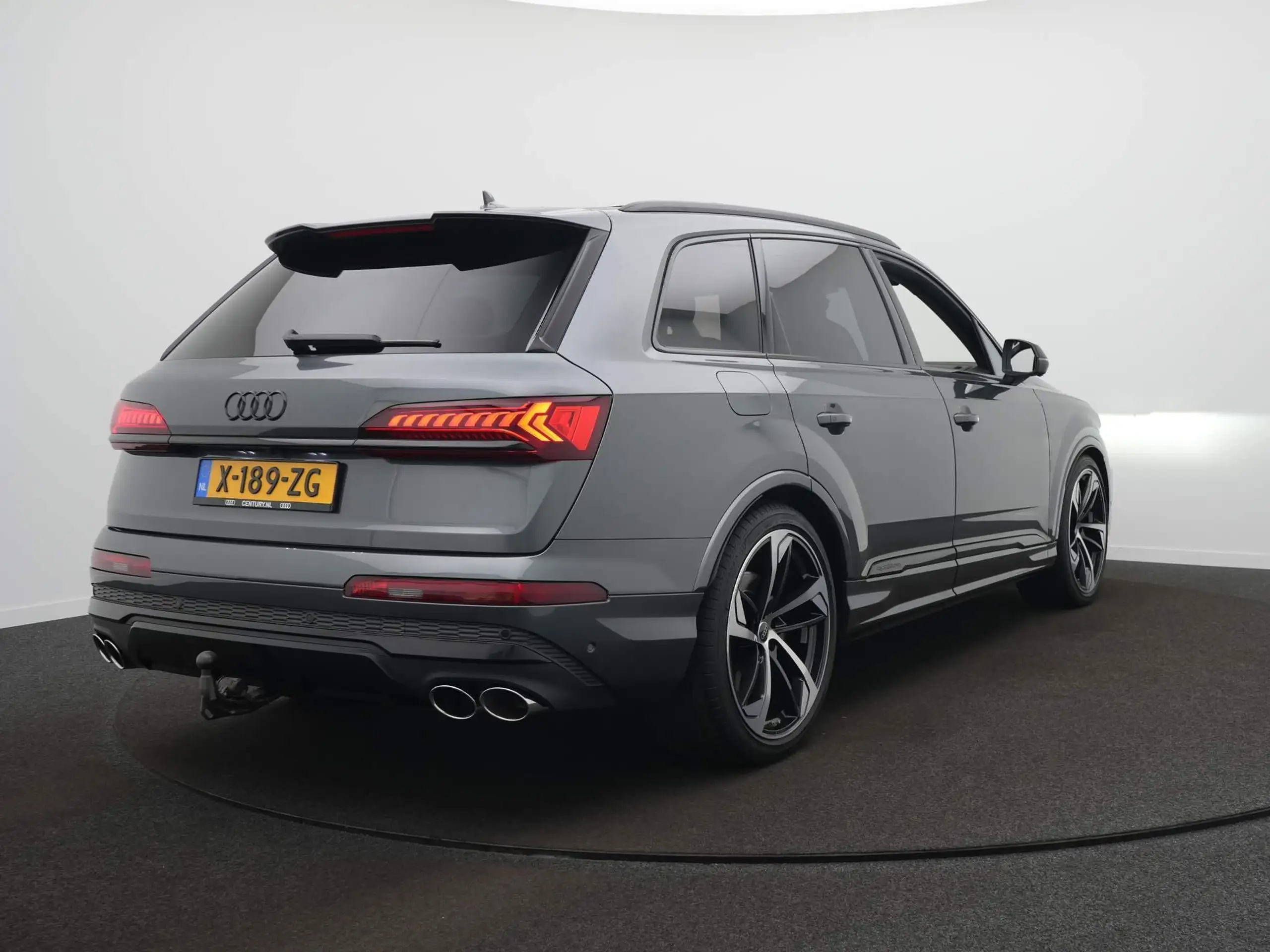 Audi - Q7