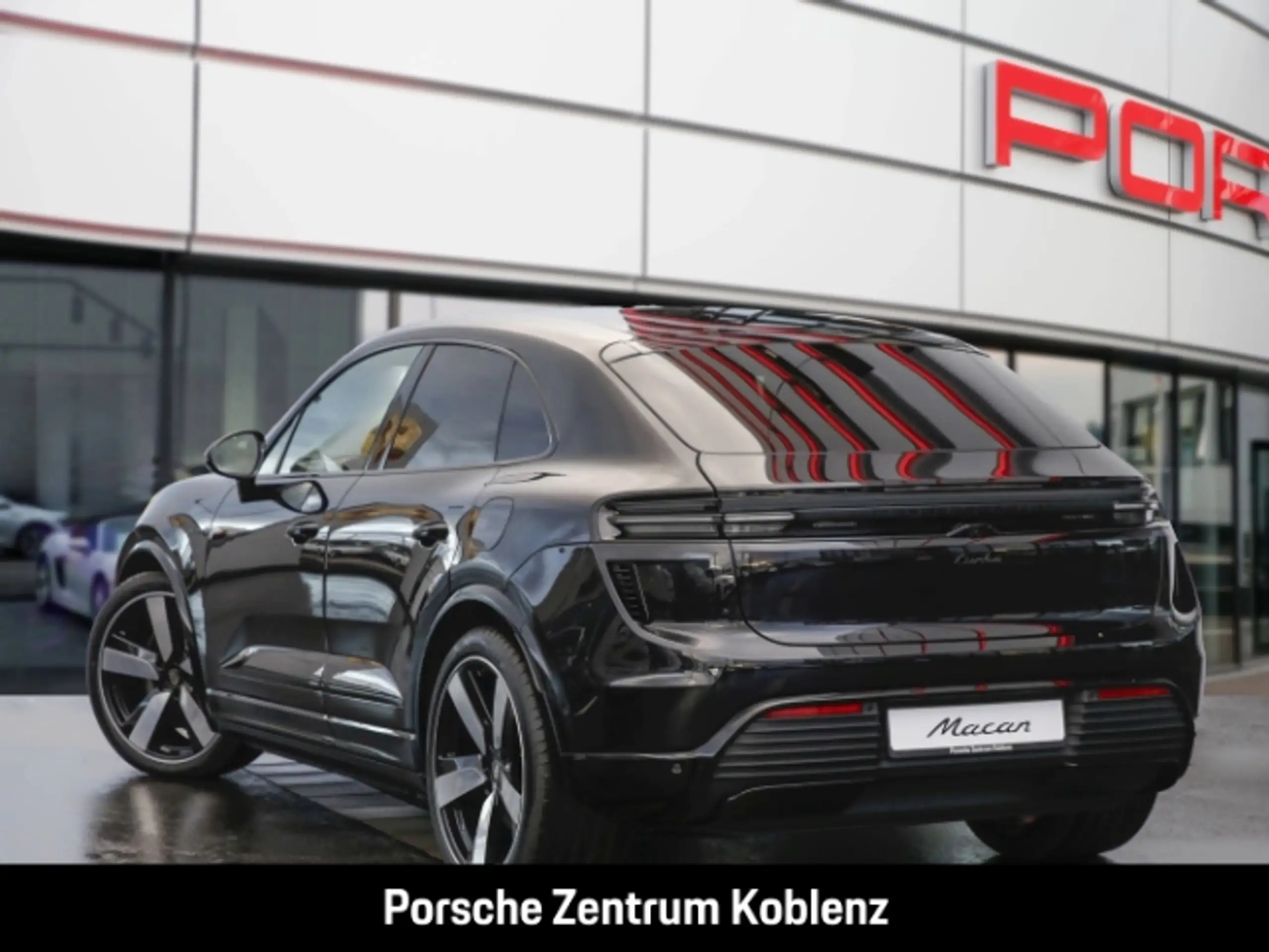 Porsche - Macan