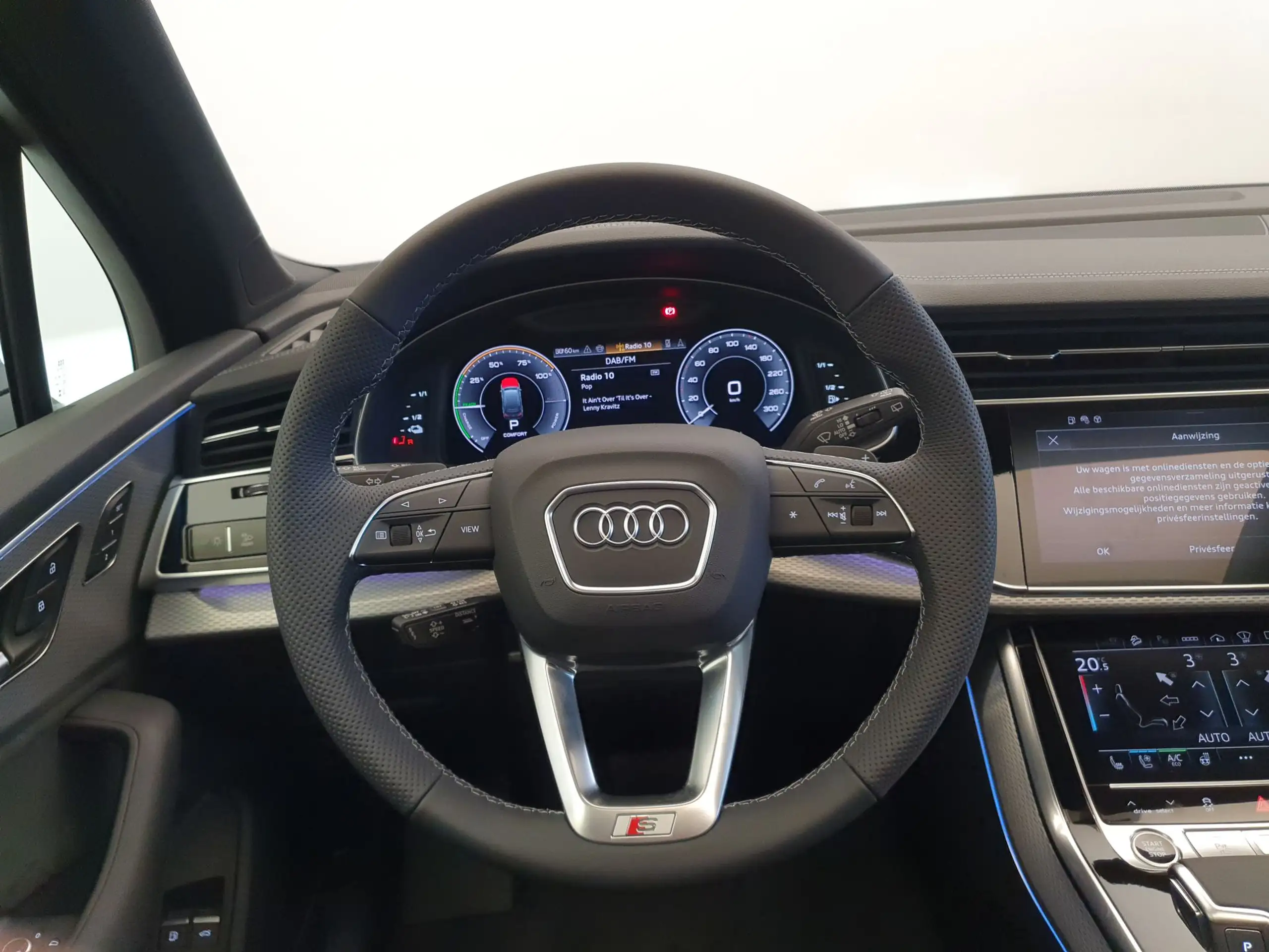 Audi - Q7