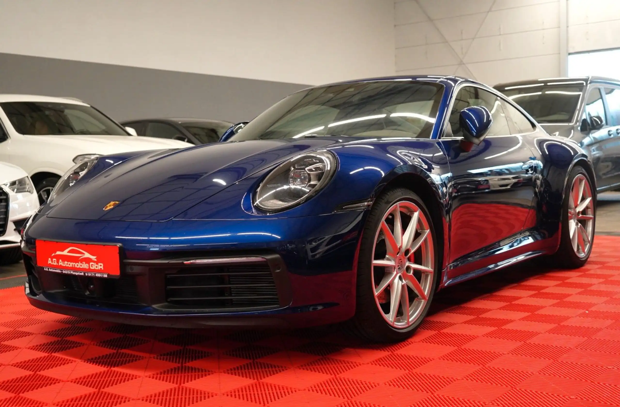 Porsche 992 2019