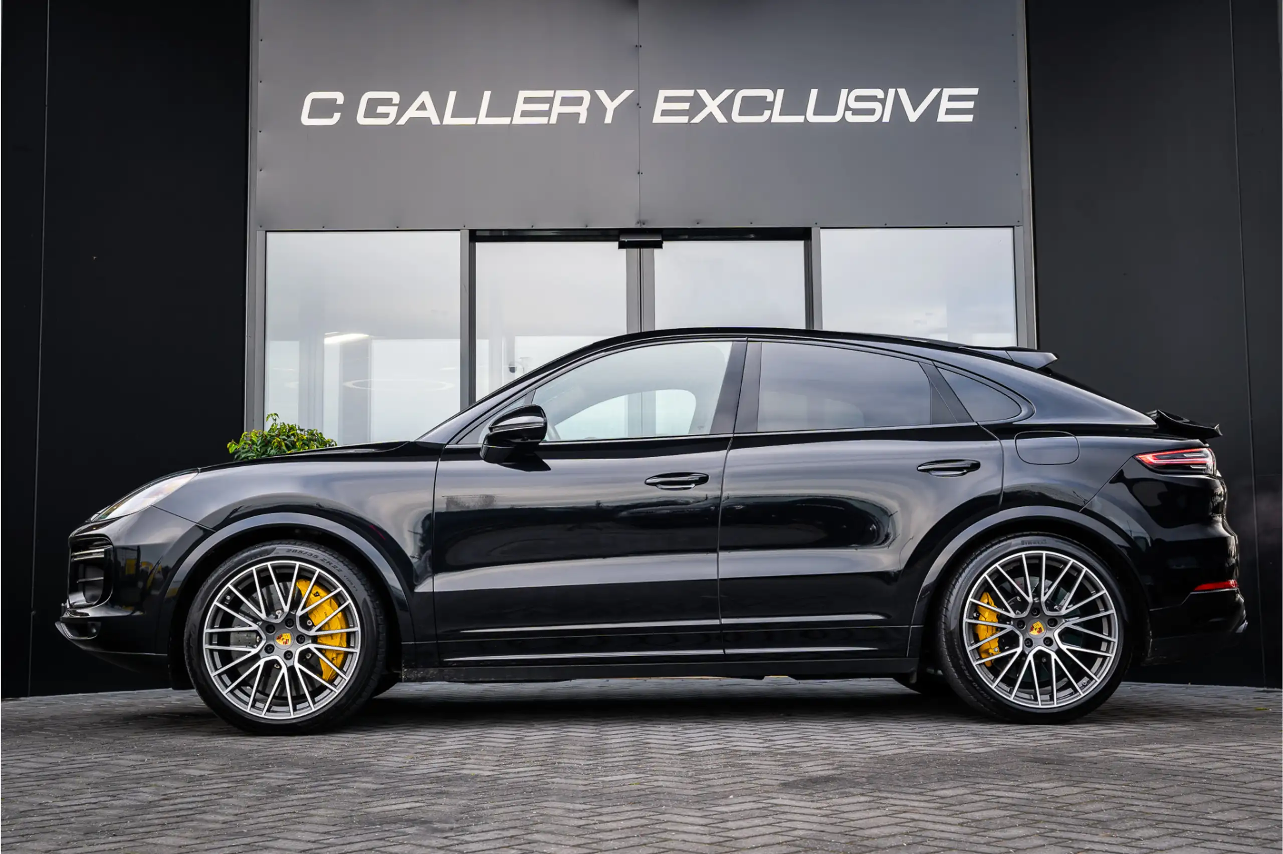 Porsche - Cayenne