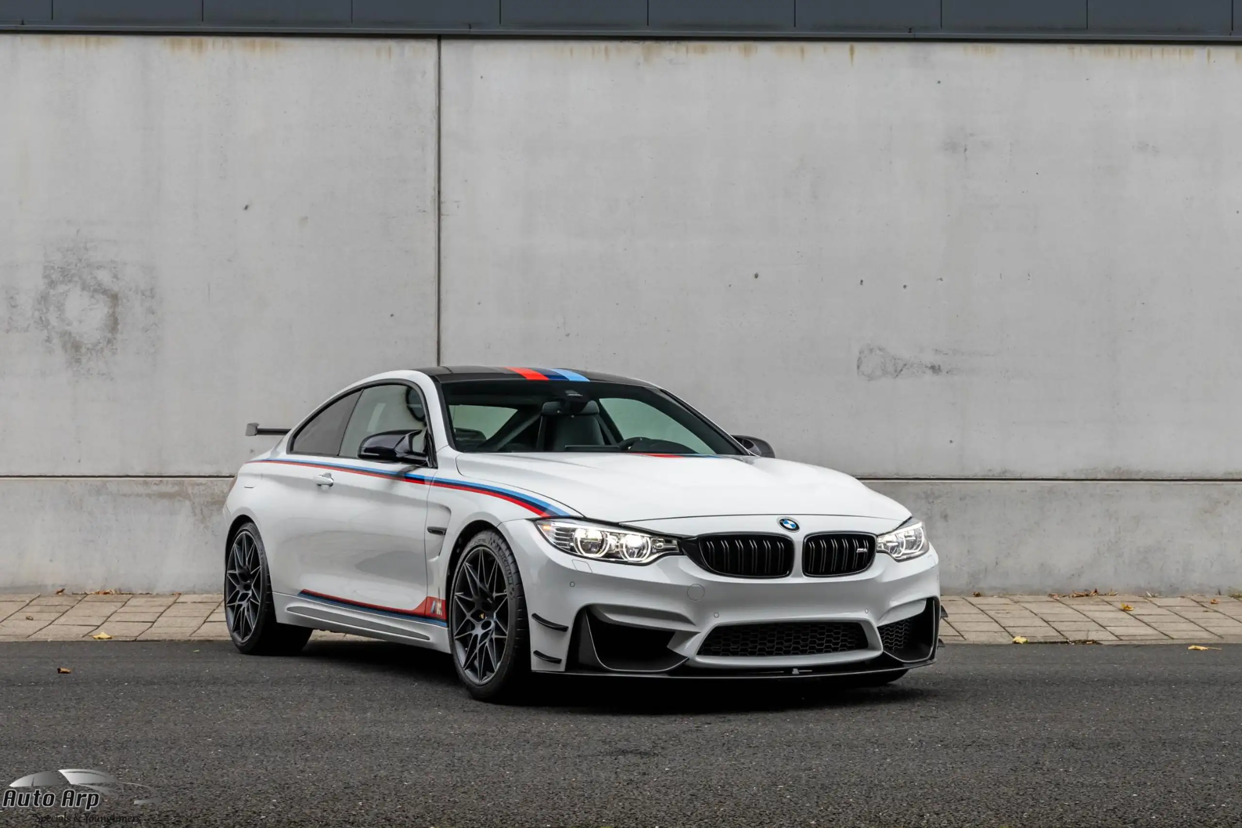 BMW - M4